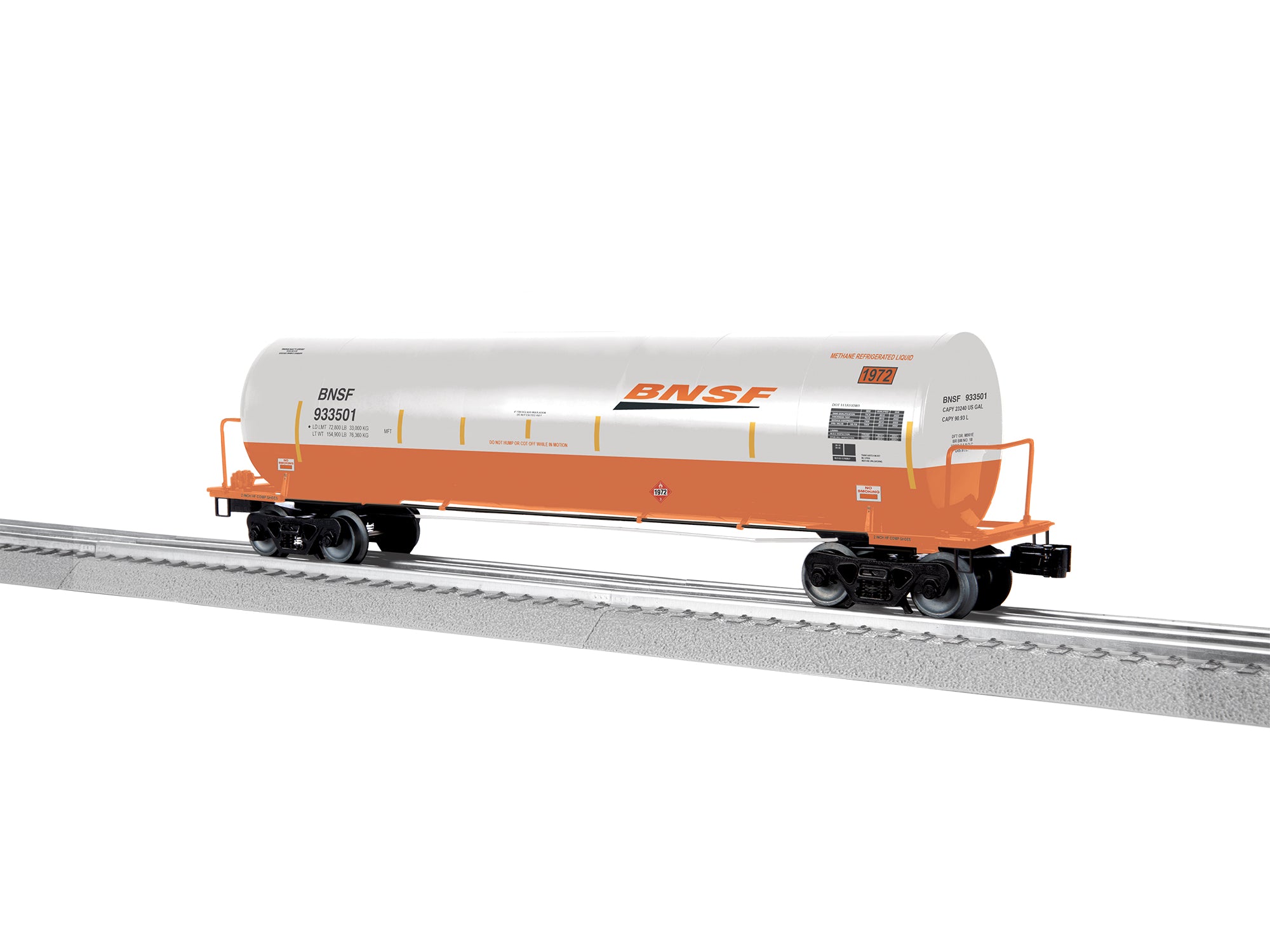 Lionel BNSF LNG SD70ACe Freight Set | O Scale