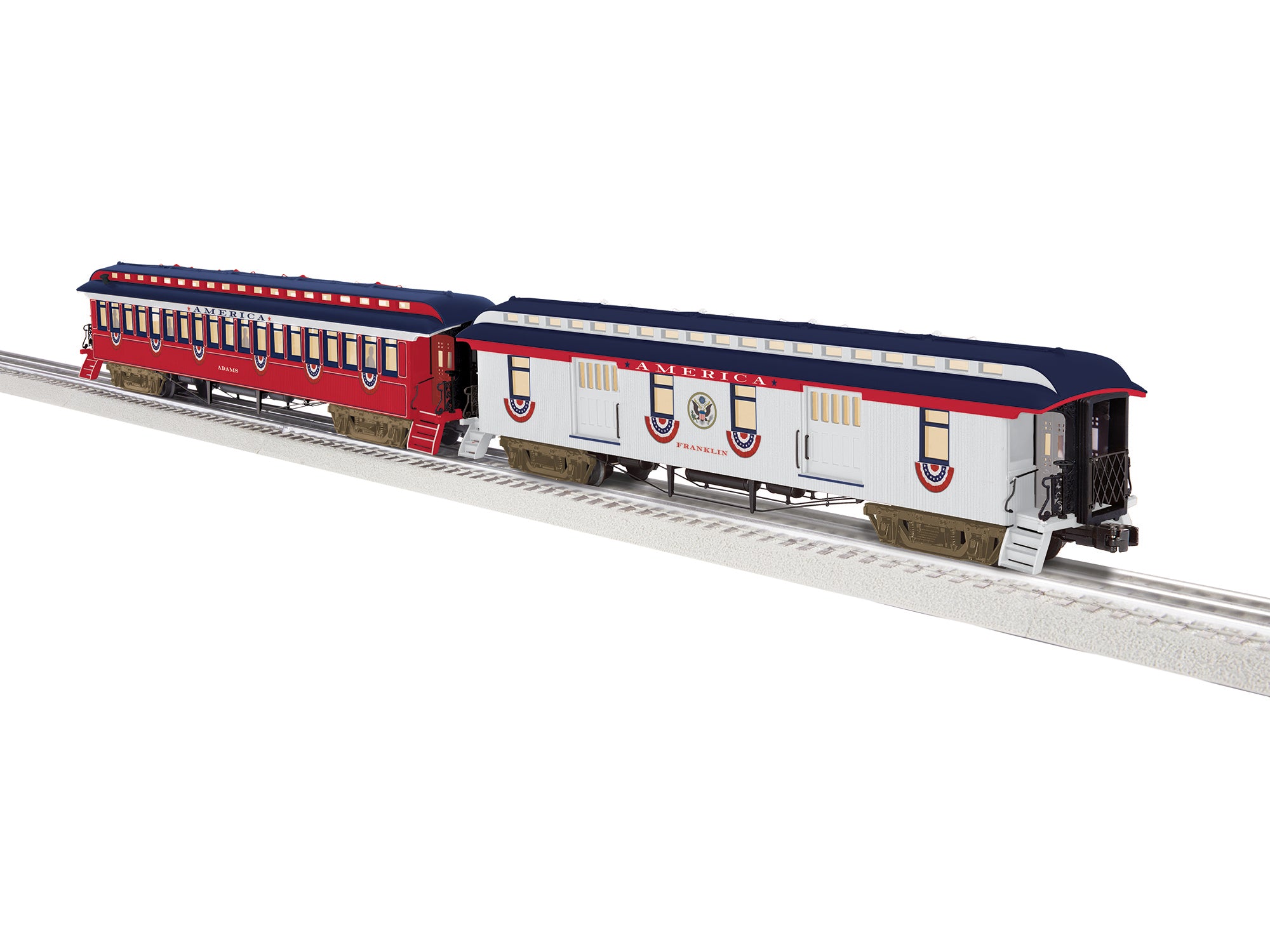 Lionel America Wood Passenger Two-Pack A | O Scale