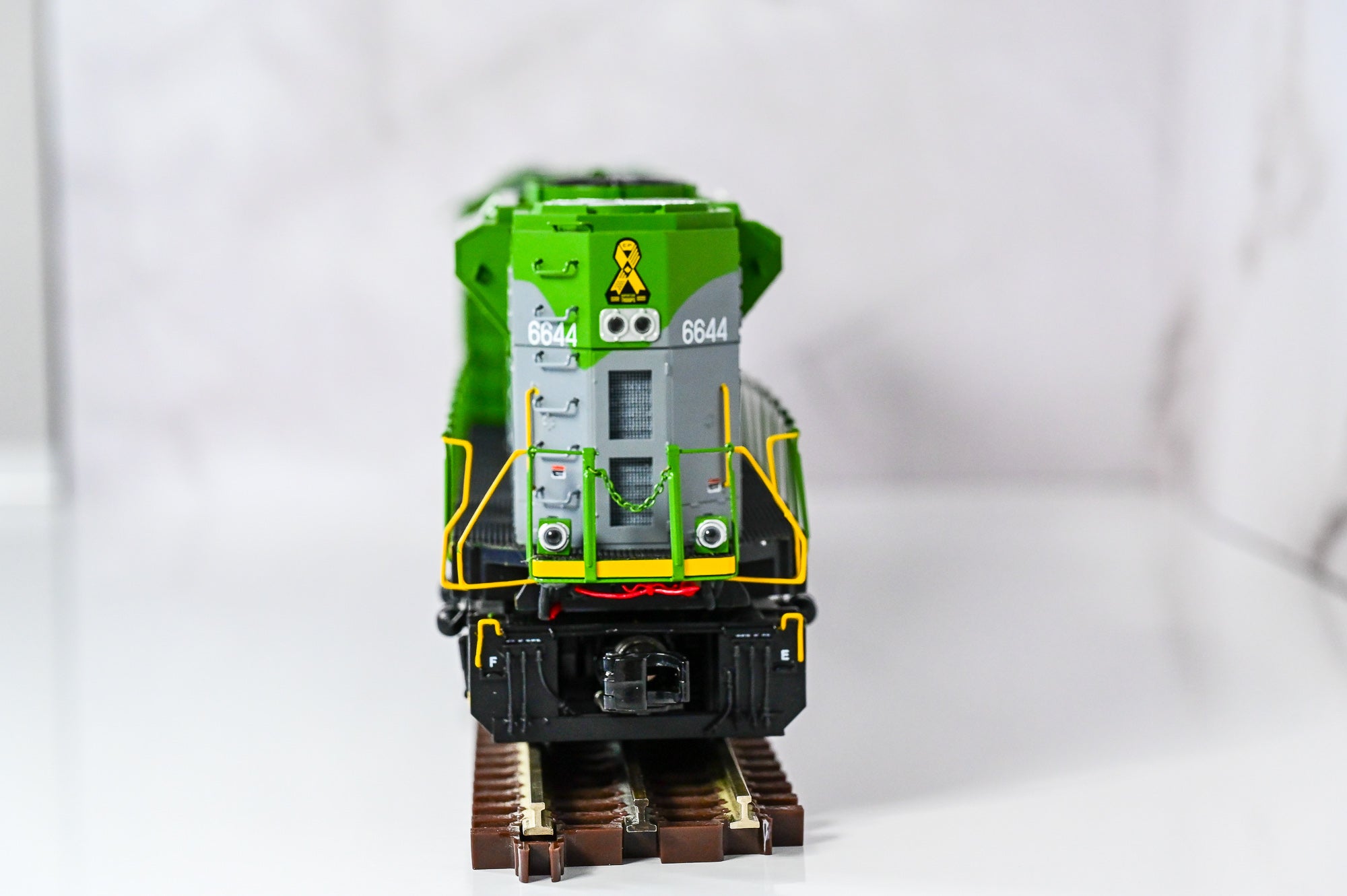 MTH Canadian Pacific SD70ACe #6644 (Military Dark Green) | Premier | O Scale