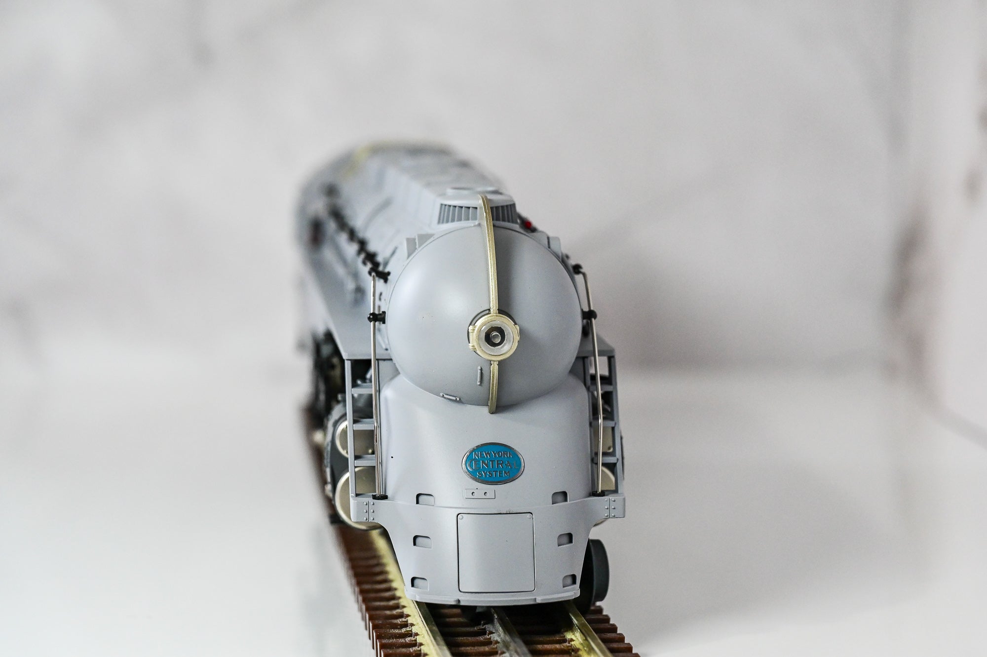 Lionel New York Central Dreyfuss J3 Hudson #5452 | Legacy | O Scale