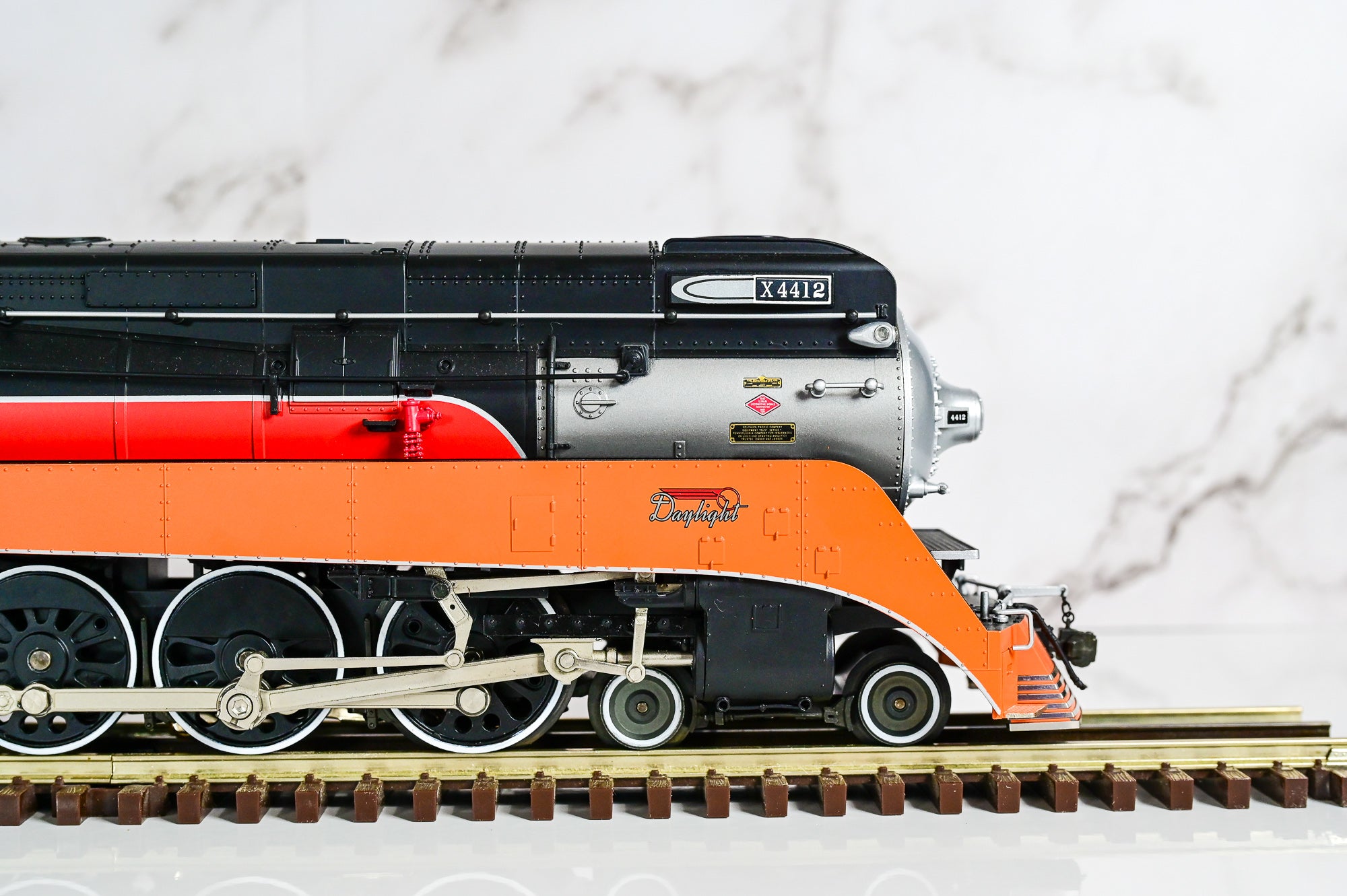 Lionel Southern Pacific VISION GS-2 #4412 (Daylight SP Lines) | Vision Line | O Scale