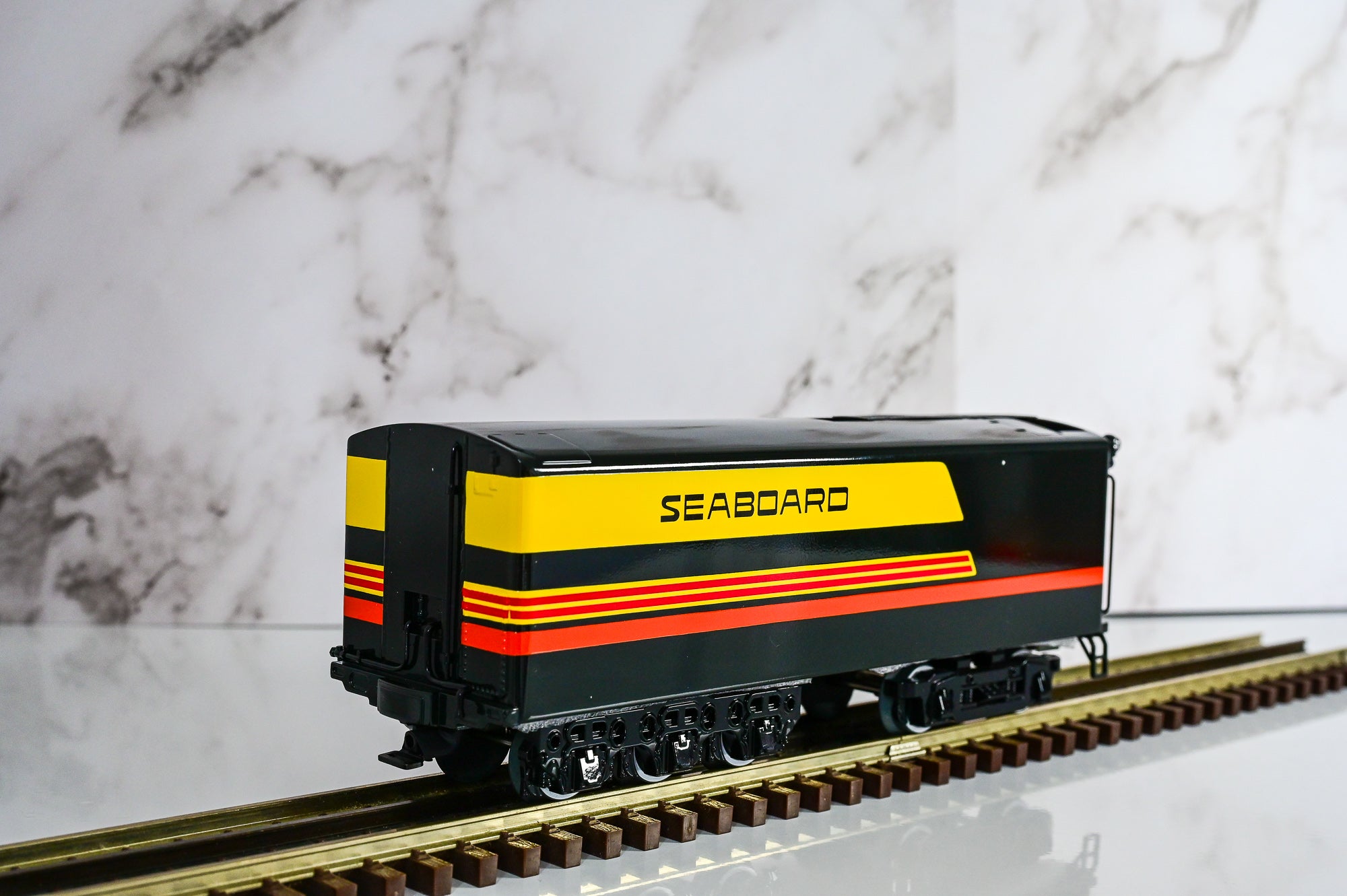 Lionel Seaboard LEGACY 4-4-2 #850 | LEGACY | O Scale