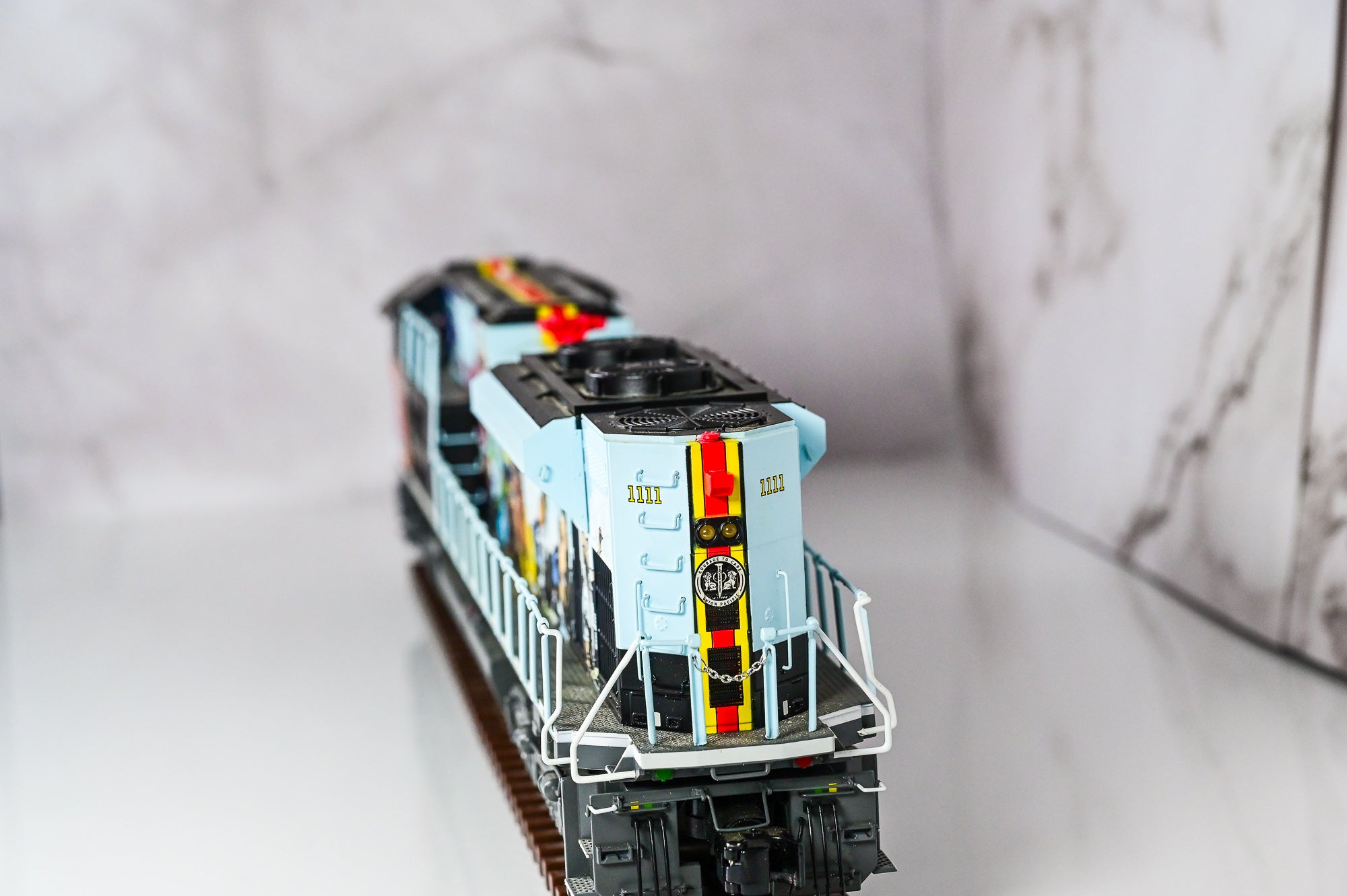 Lionel Union Pacific LEGACY SD70AH #1111 | LEGACY | O Scale