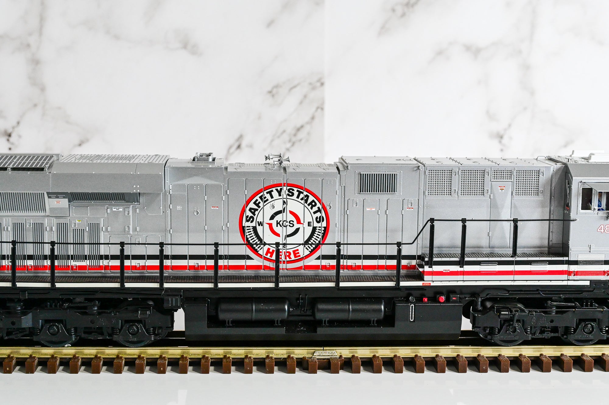 Lionel Kansas City Southern LEGACY ES44AC #4859 | LEGACY | O Scale
