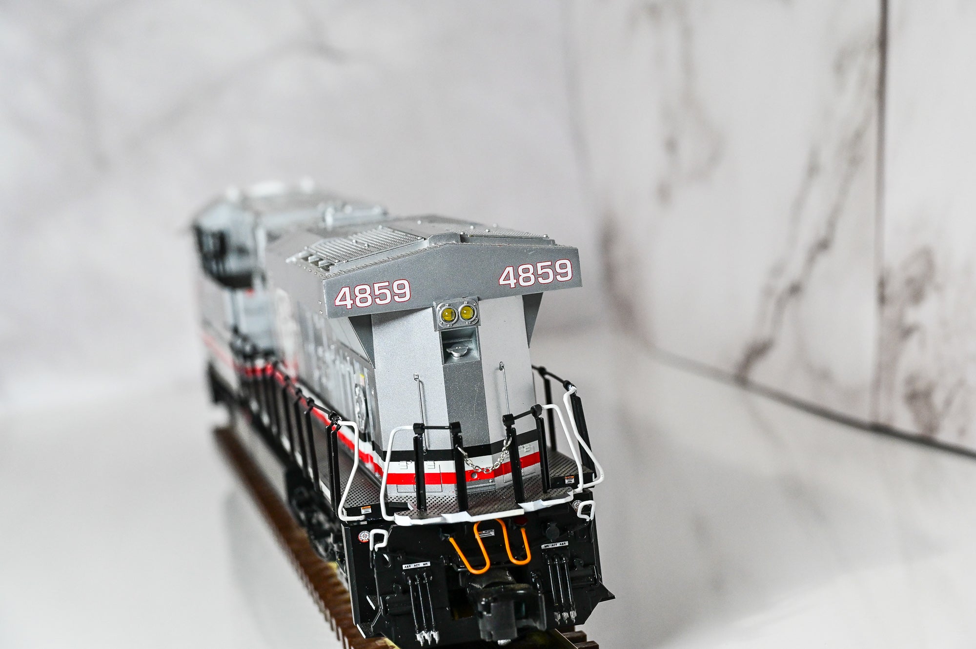 Lionel Kansas City Southern LEGACY ES44AC #4859 | LEGACY | O Scale