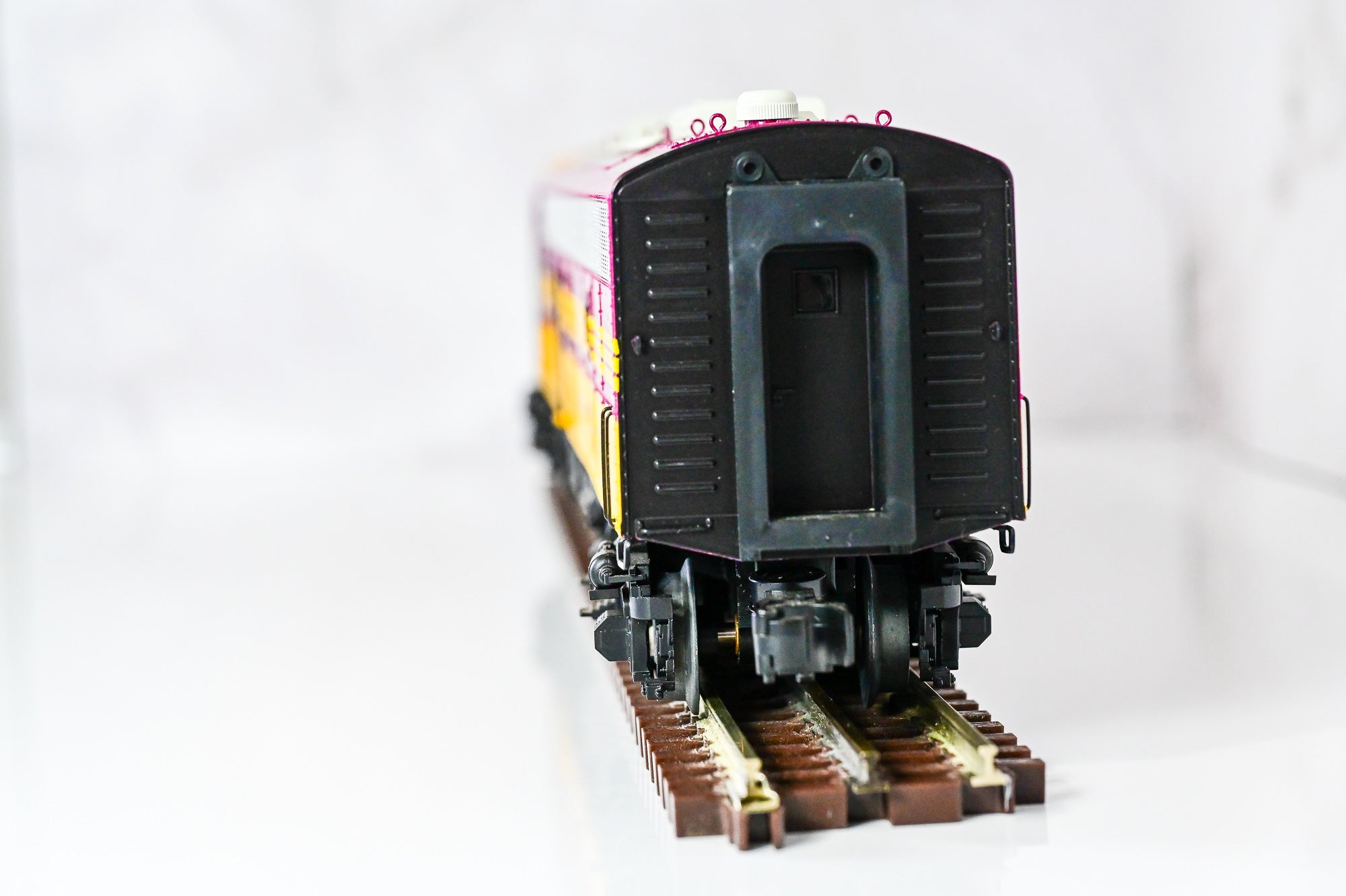 Lionel AC&W LEGACY E8 AA Set | LEGACY | O Scale