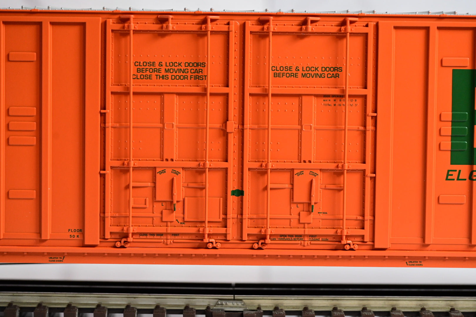Atlas Elgin Joliet & Eastern Berwick 60β Hy-Cube Box Car #95620 | Premier | O Scale