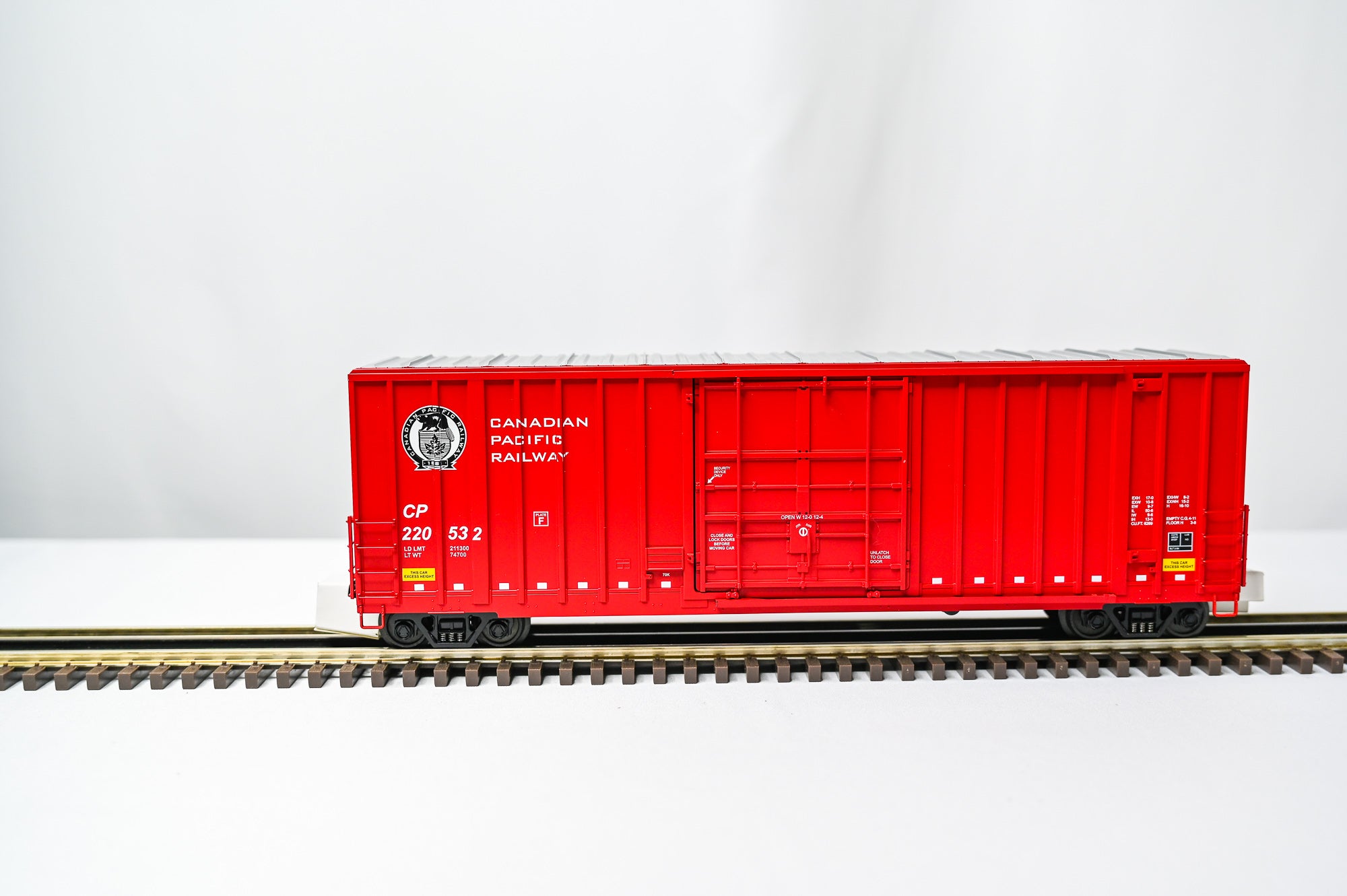 MTH Canadian Pacific 50 Foot High Cube Boxcar | O Scale