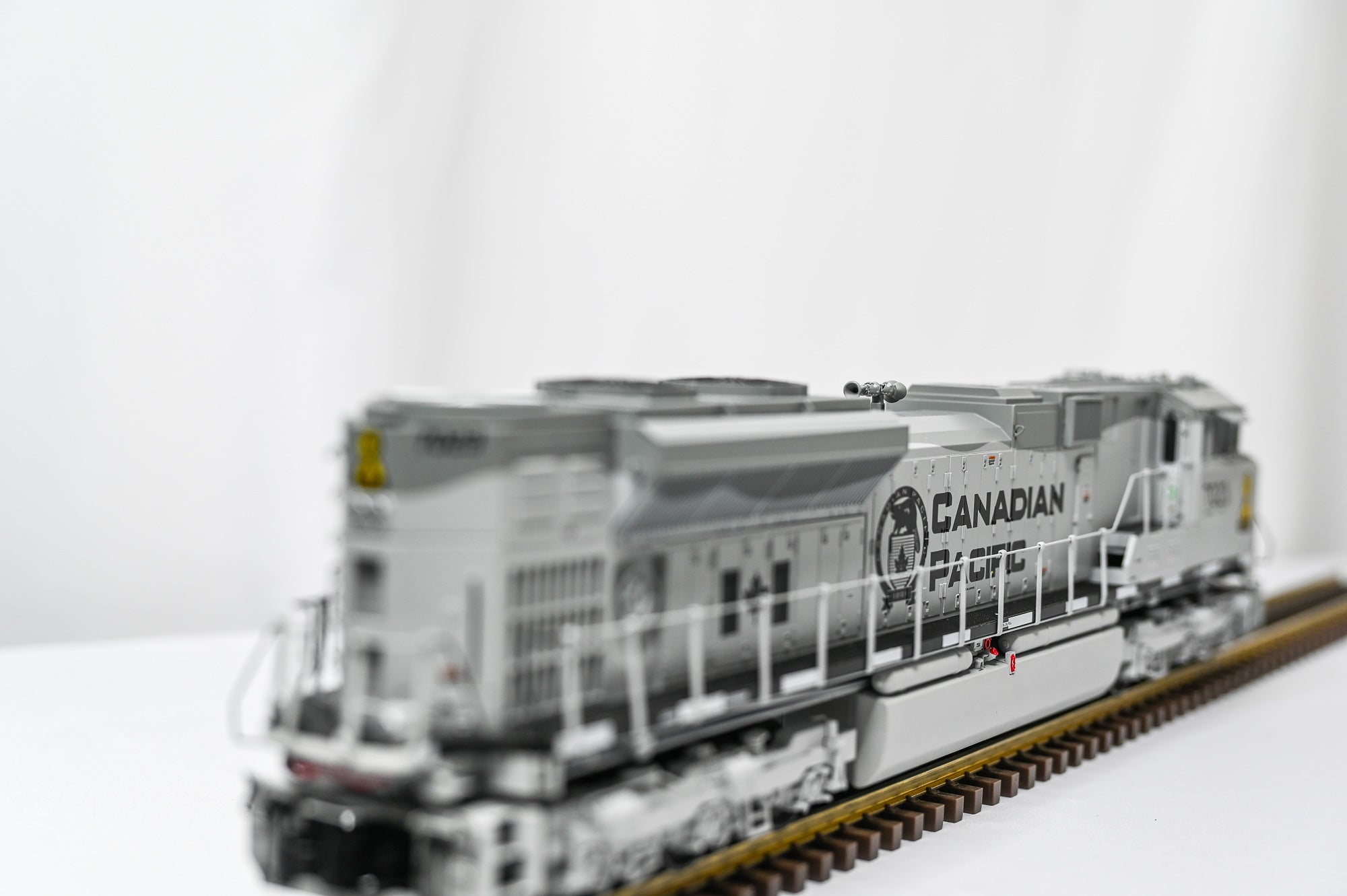 Atlas Canadian Pacific SD70ACe Air Force Military Pride 7023 | O Scale