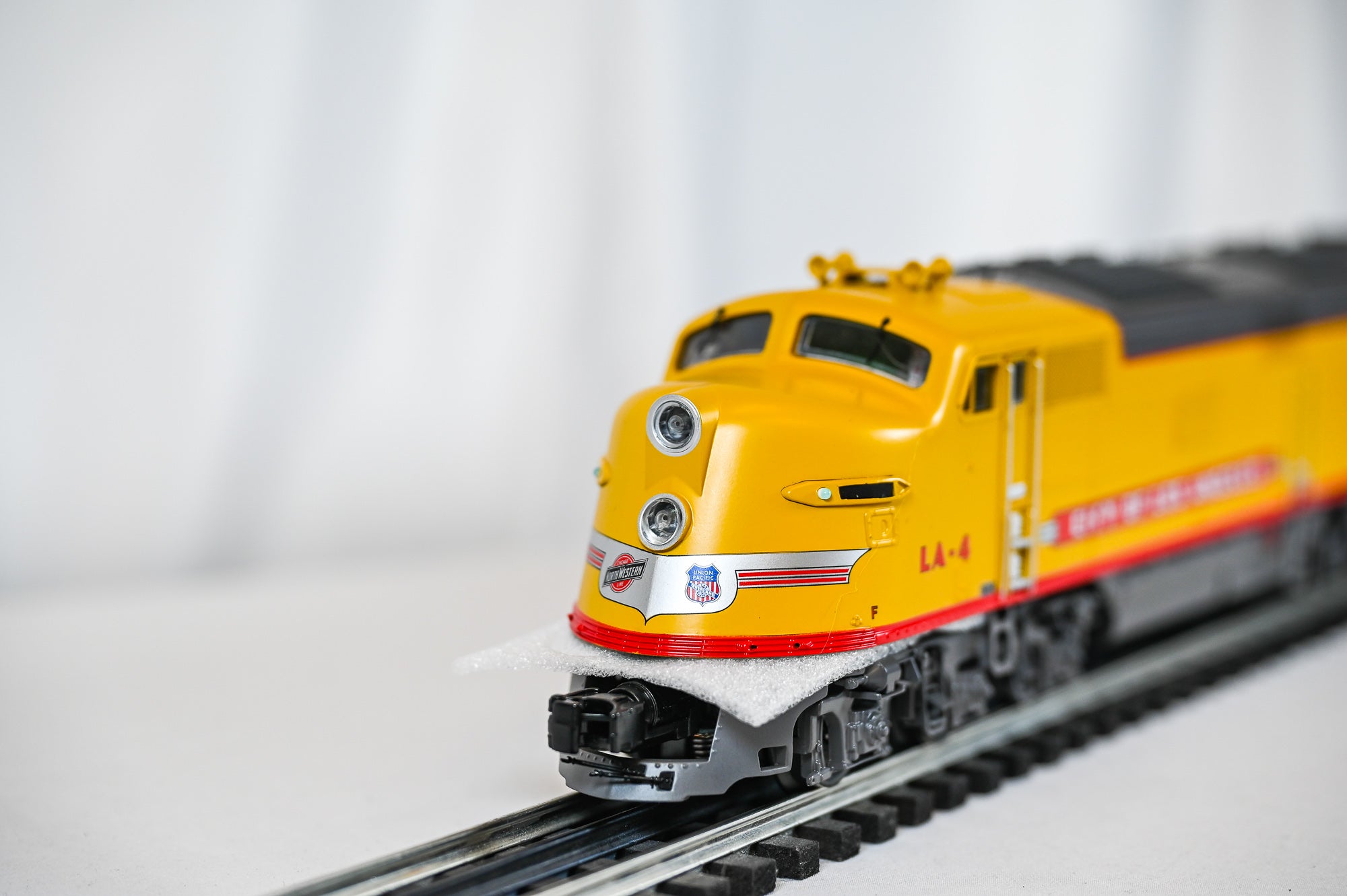 Atlas O Premier E6 Locomotive Union Pacific A Unit LA 4 | 3 Rail | O Scale