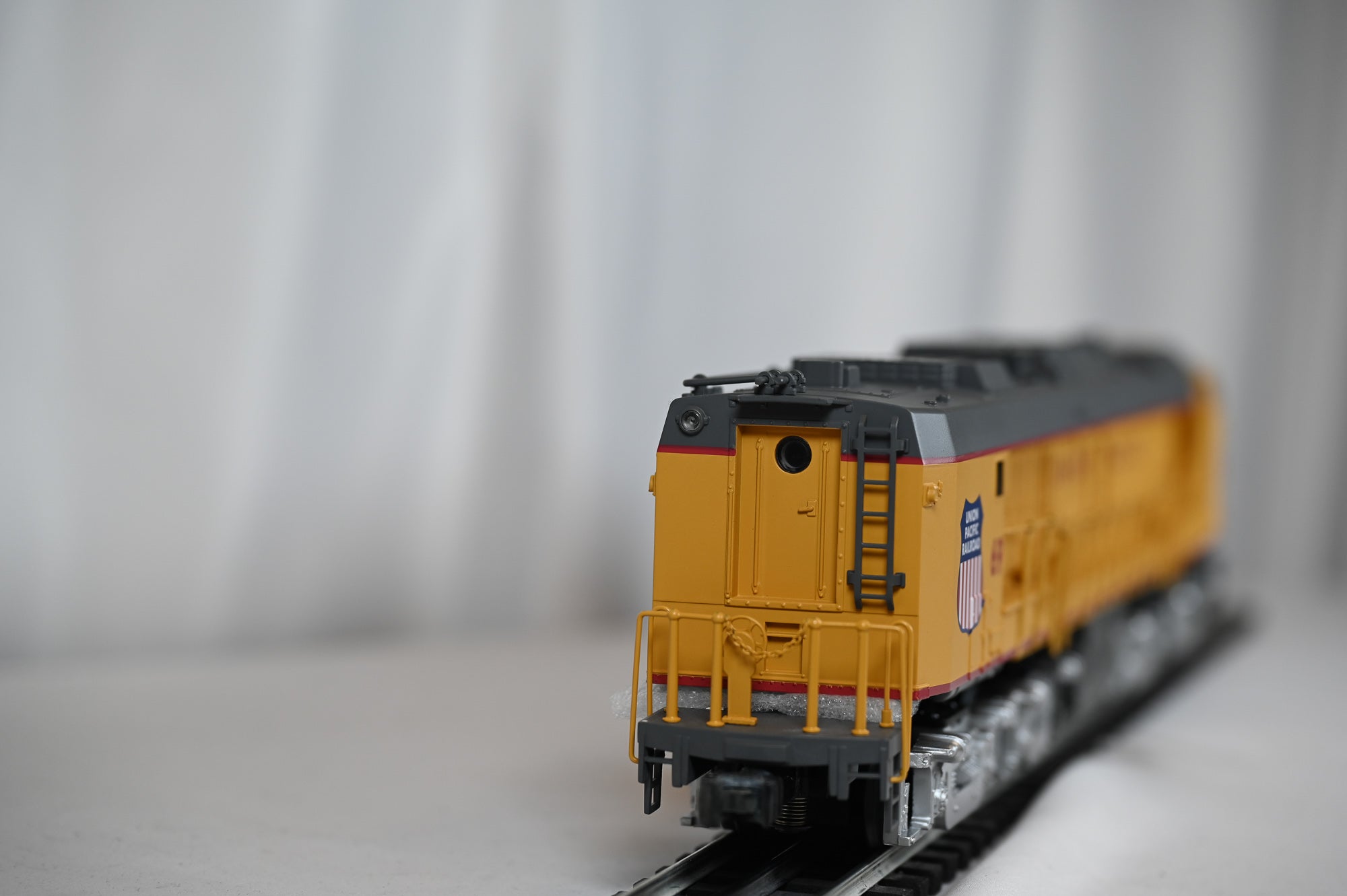 Lionel Union Pacific Veranda Turbine #69 | LEGACY | O Scale