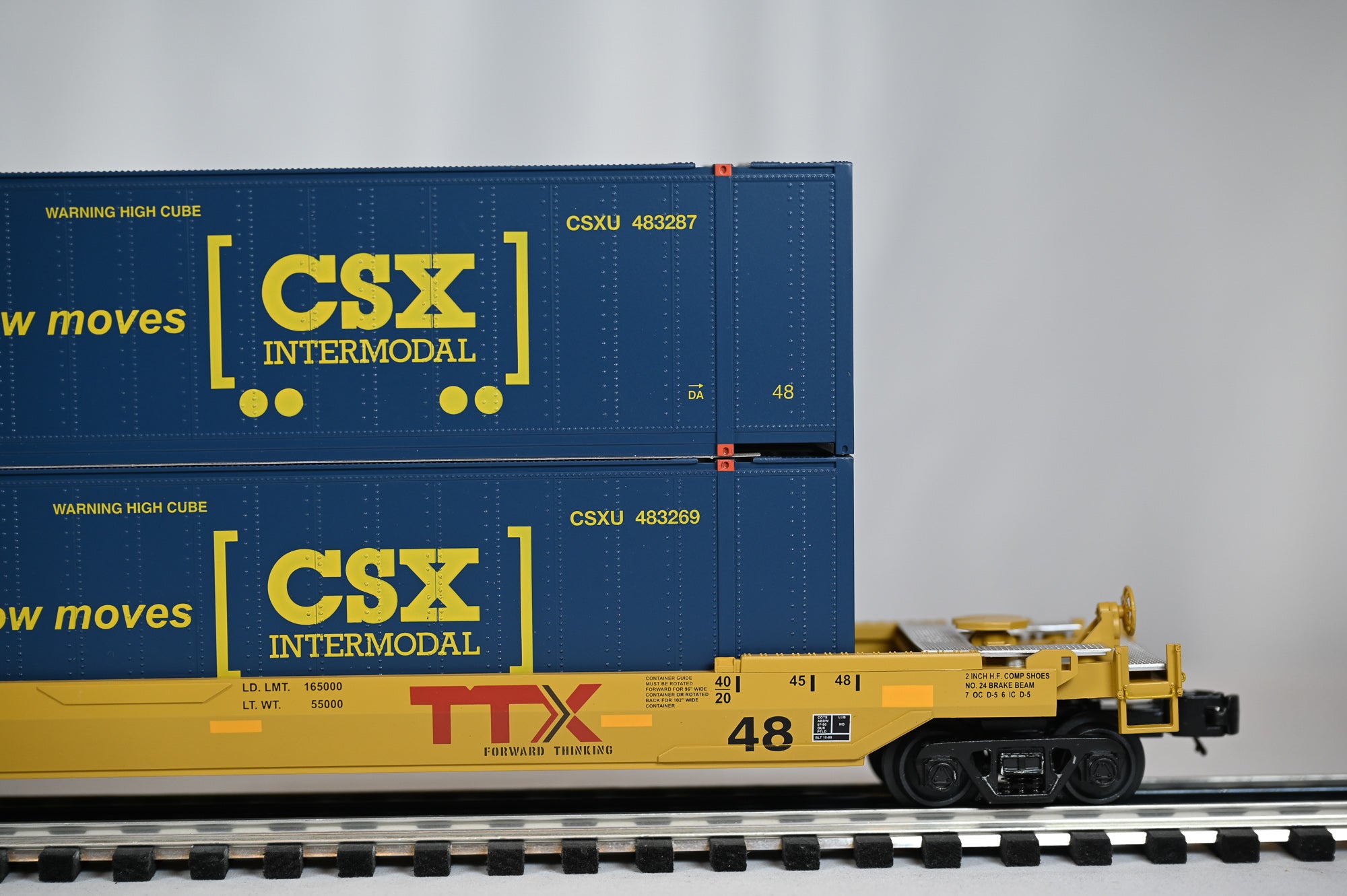 MTH CSX Husky Stack Car | O Scale