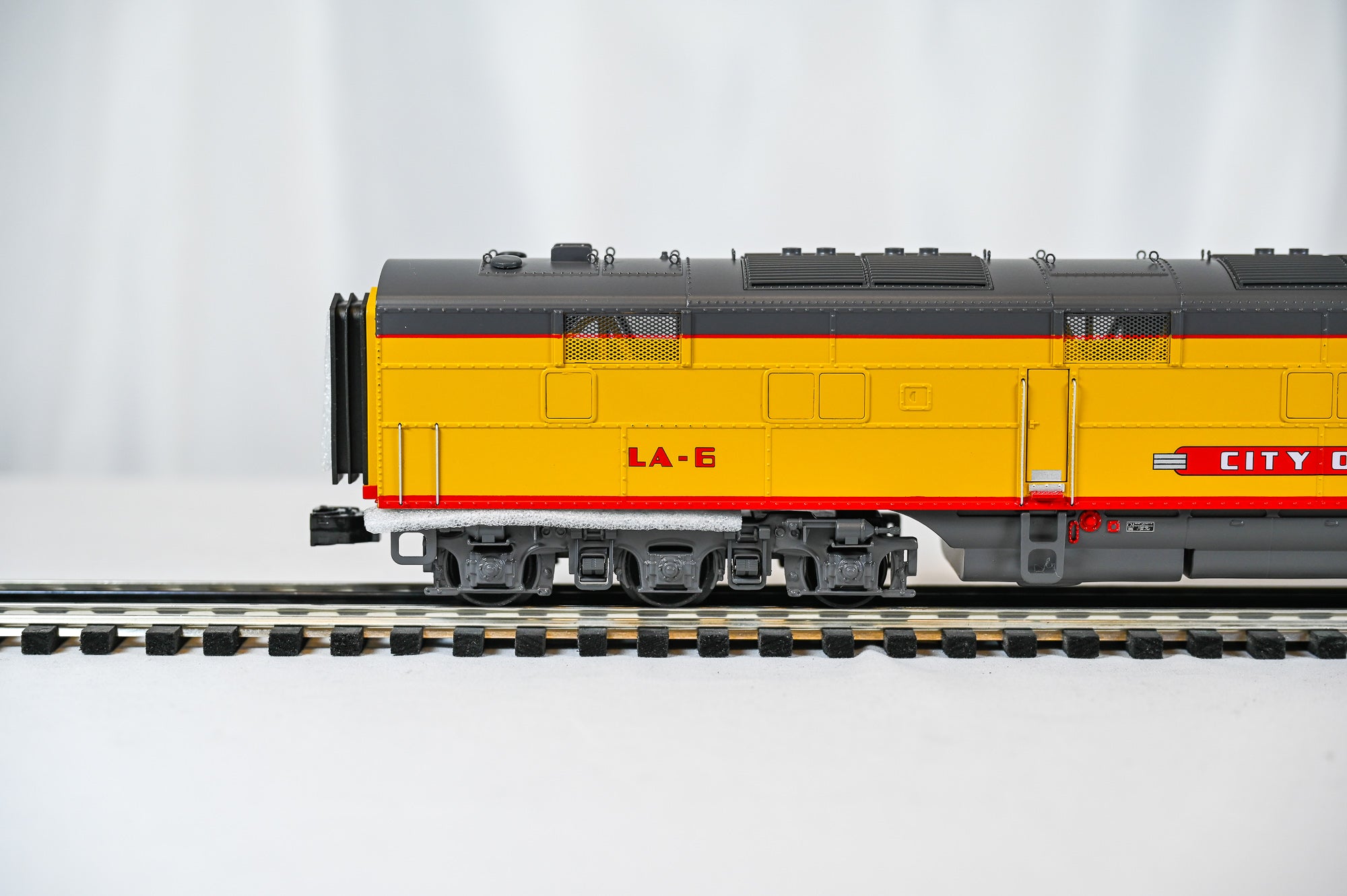 Atlas O Premier E6 Locomotive Union Pacific B Unit LA-6 | 3 Rail | O Scale