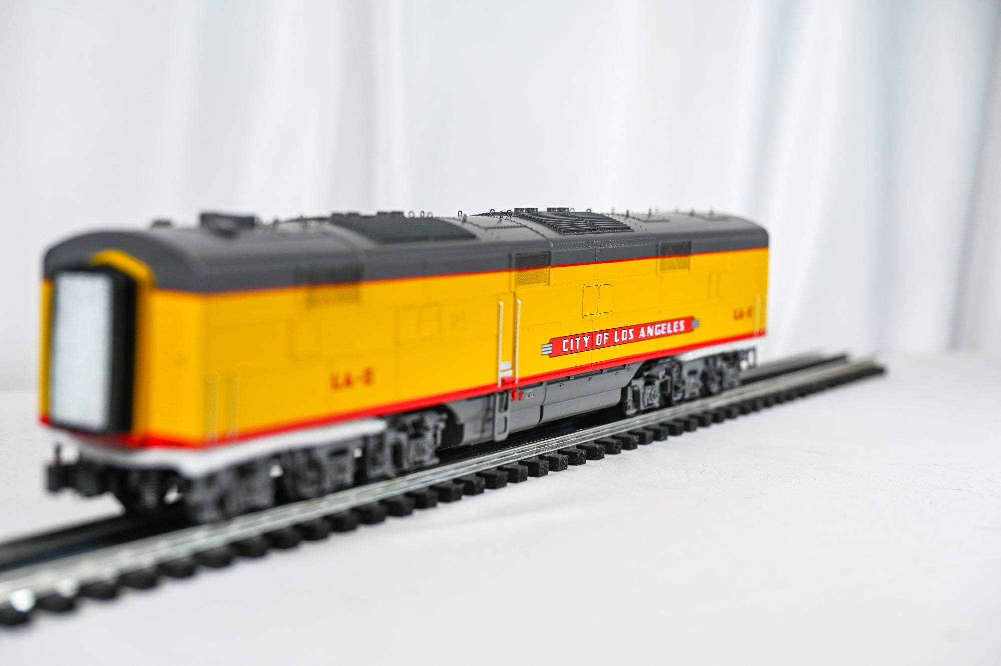 Atlas O Premier E6 Locomotive Union Pacific B Unit LA-6 | 3 Rail | O Scale