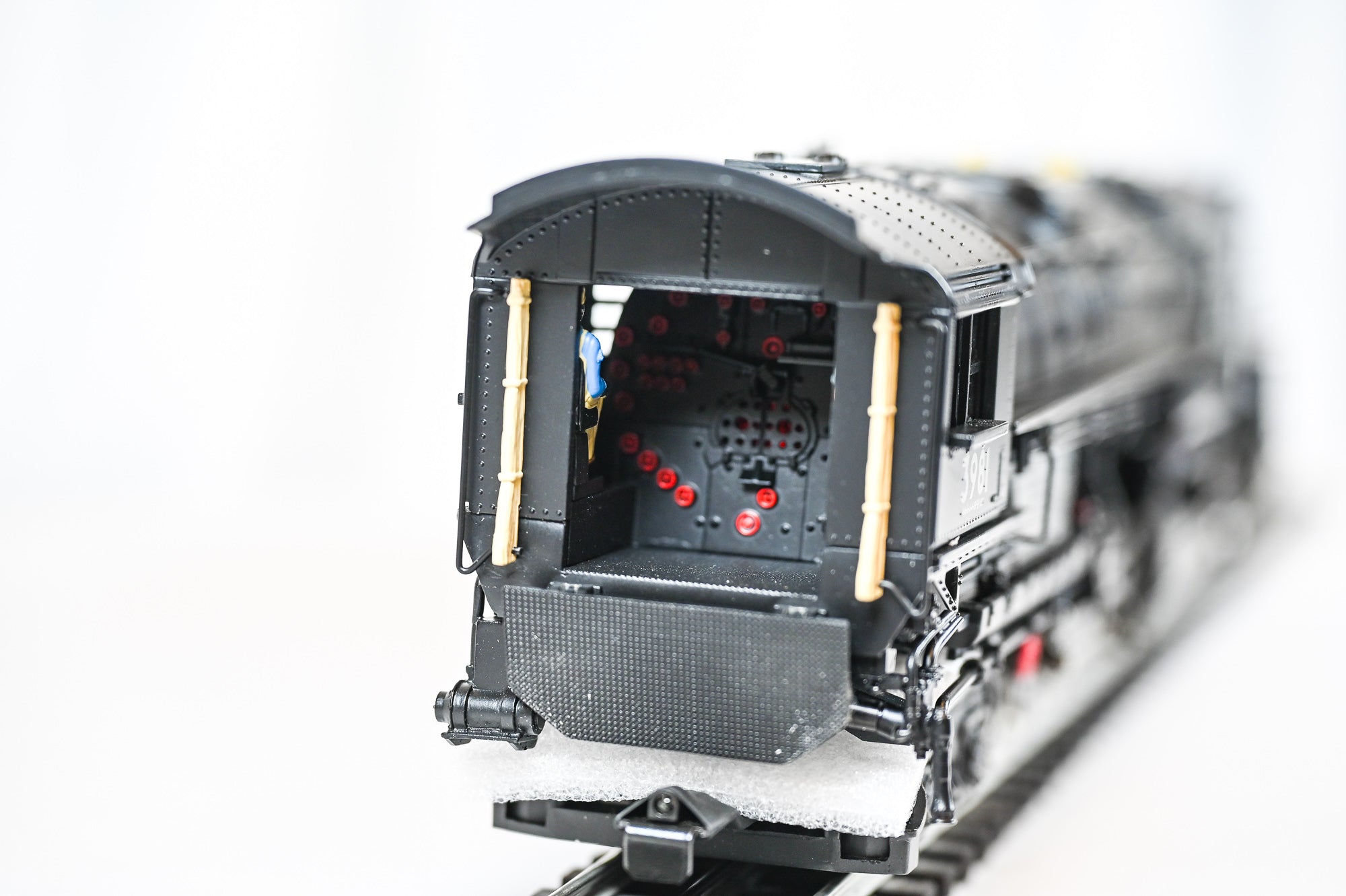 Lionel Union Pacific Challenger #3981 | Vision Line | O Scale