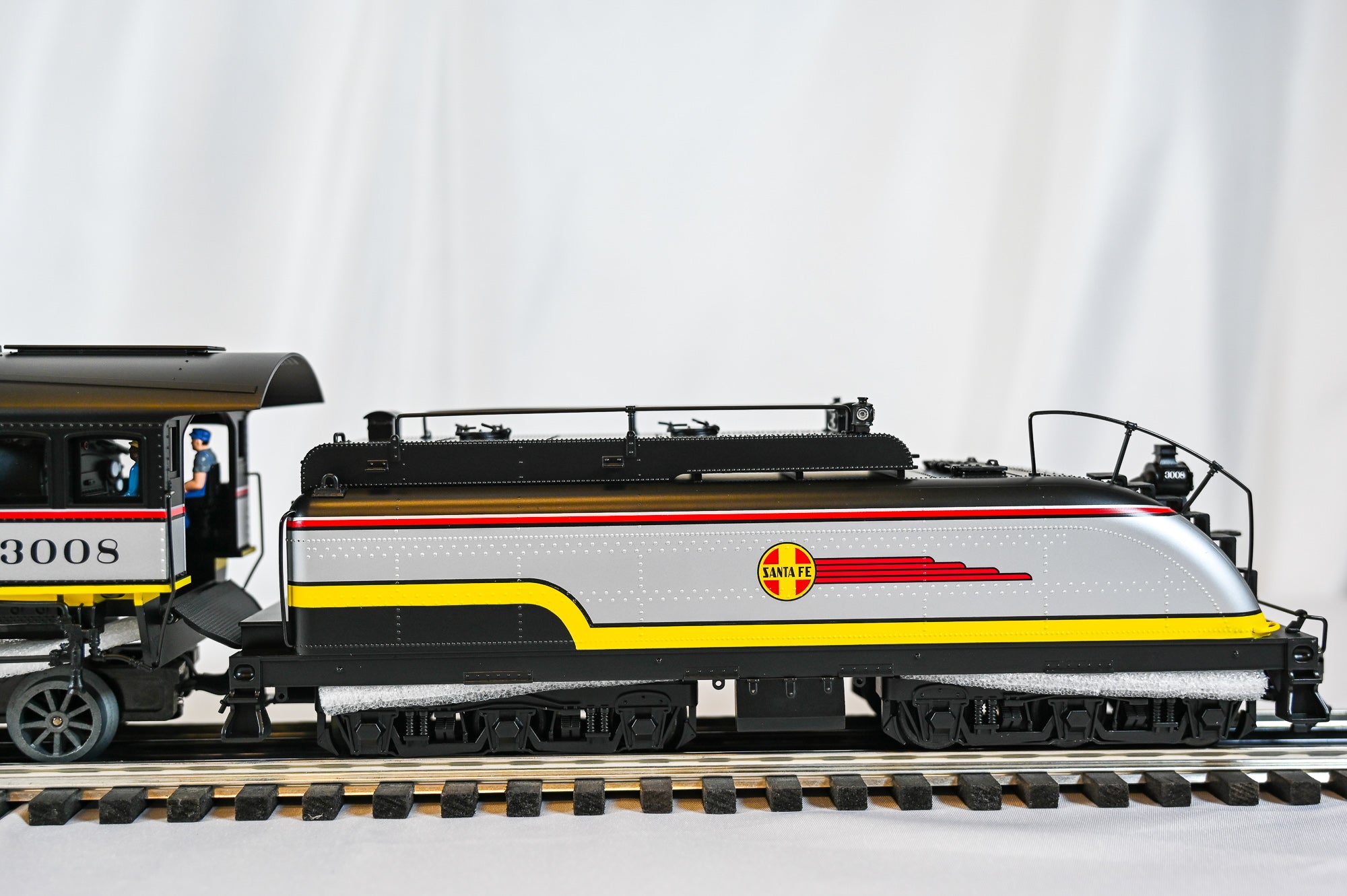 Lionel Santa Fe 2-10-10-2 Steam Locomotive #3008 | Legacy | O Scale