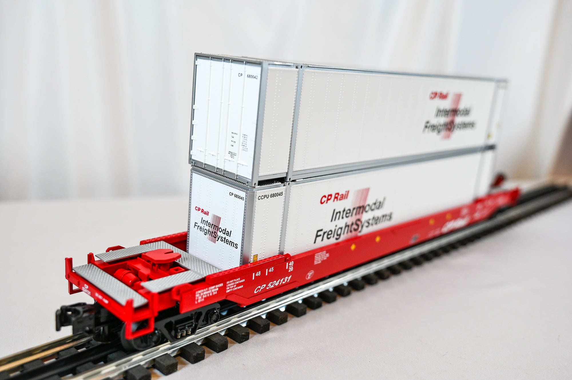 MTH Canadian Pacific Husky Stack Car | RailKing | O Scale