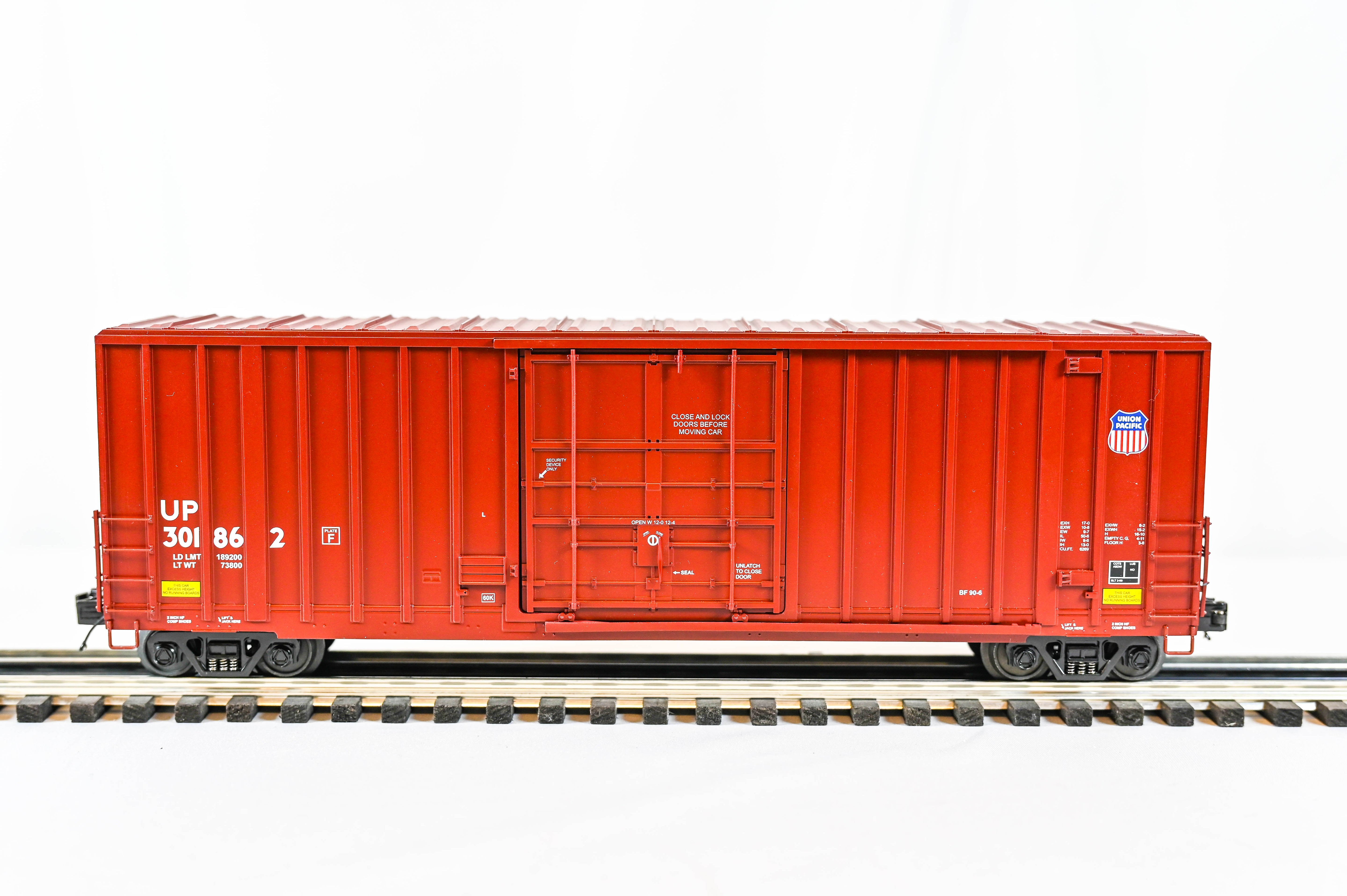 MTH Premier 50’ High Cube Box Car Union Pacific Heritage #301862 | O Scale