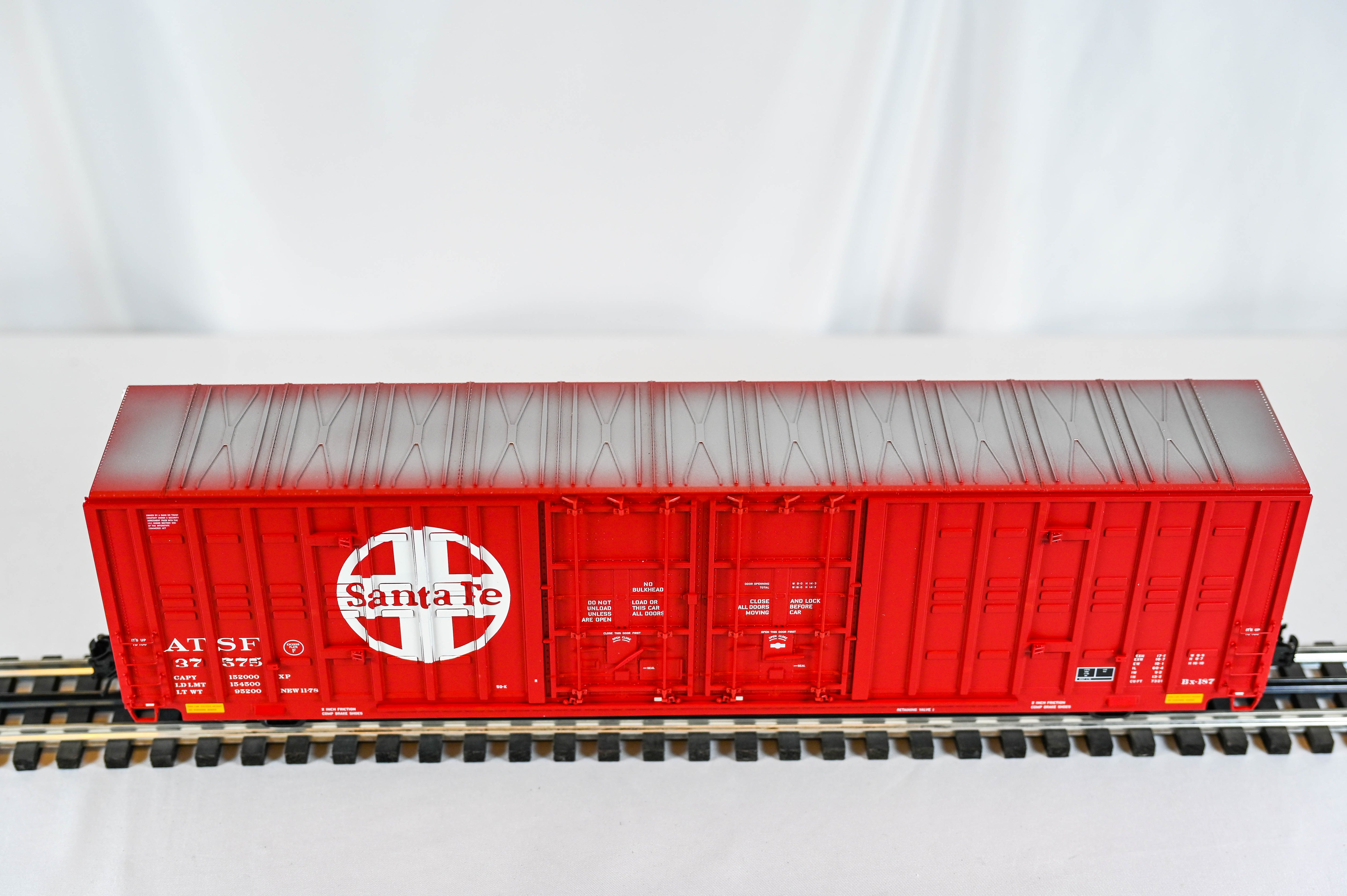 Atlas O Big O 60’ Berwick Hy-Cube Box Car Santa Fe #37575 | 3-Rail | O Scale
