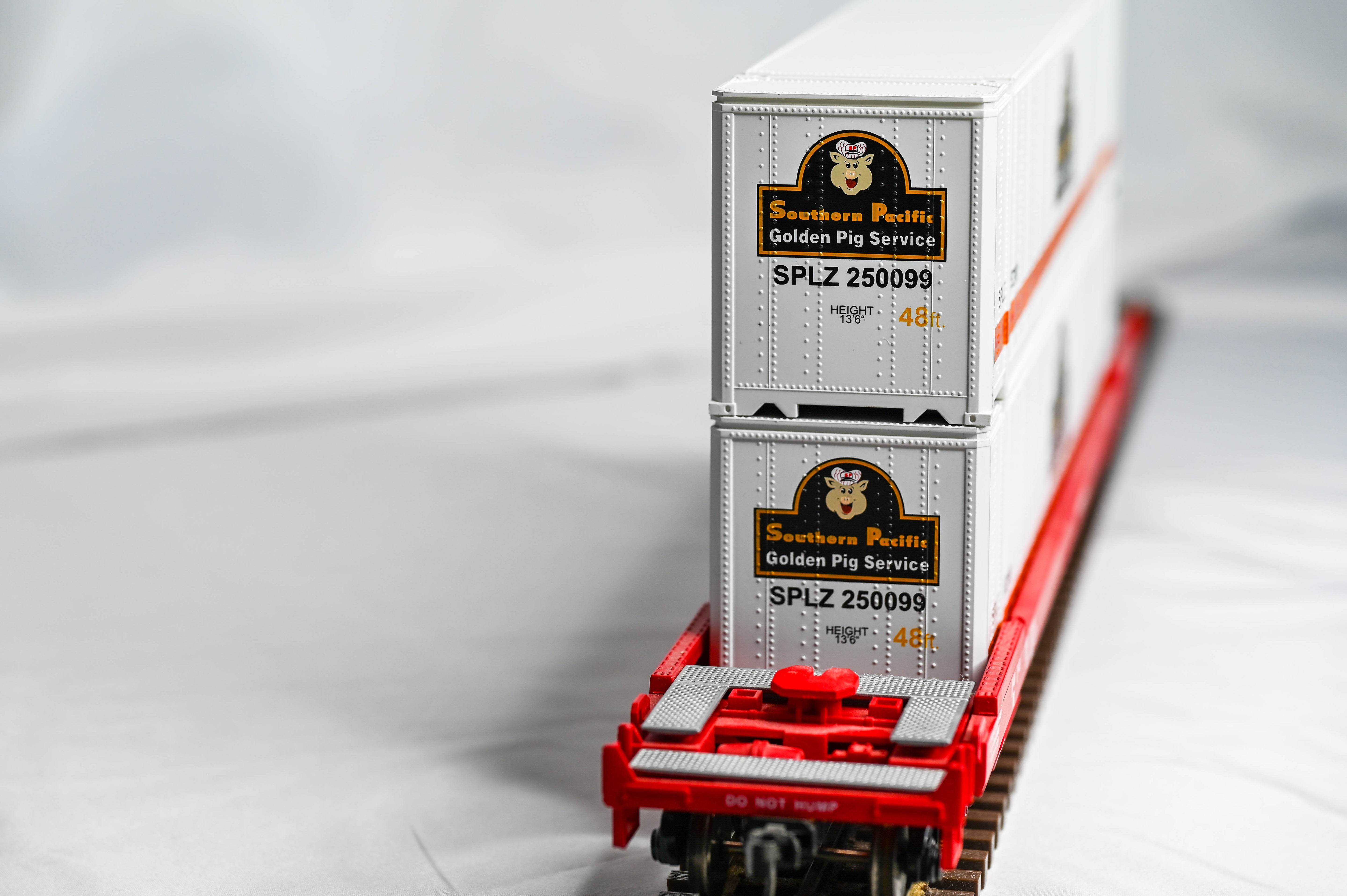 MTH Premier Husky Stack Car Southern Pacific | 2 Rail | O Scale