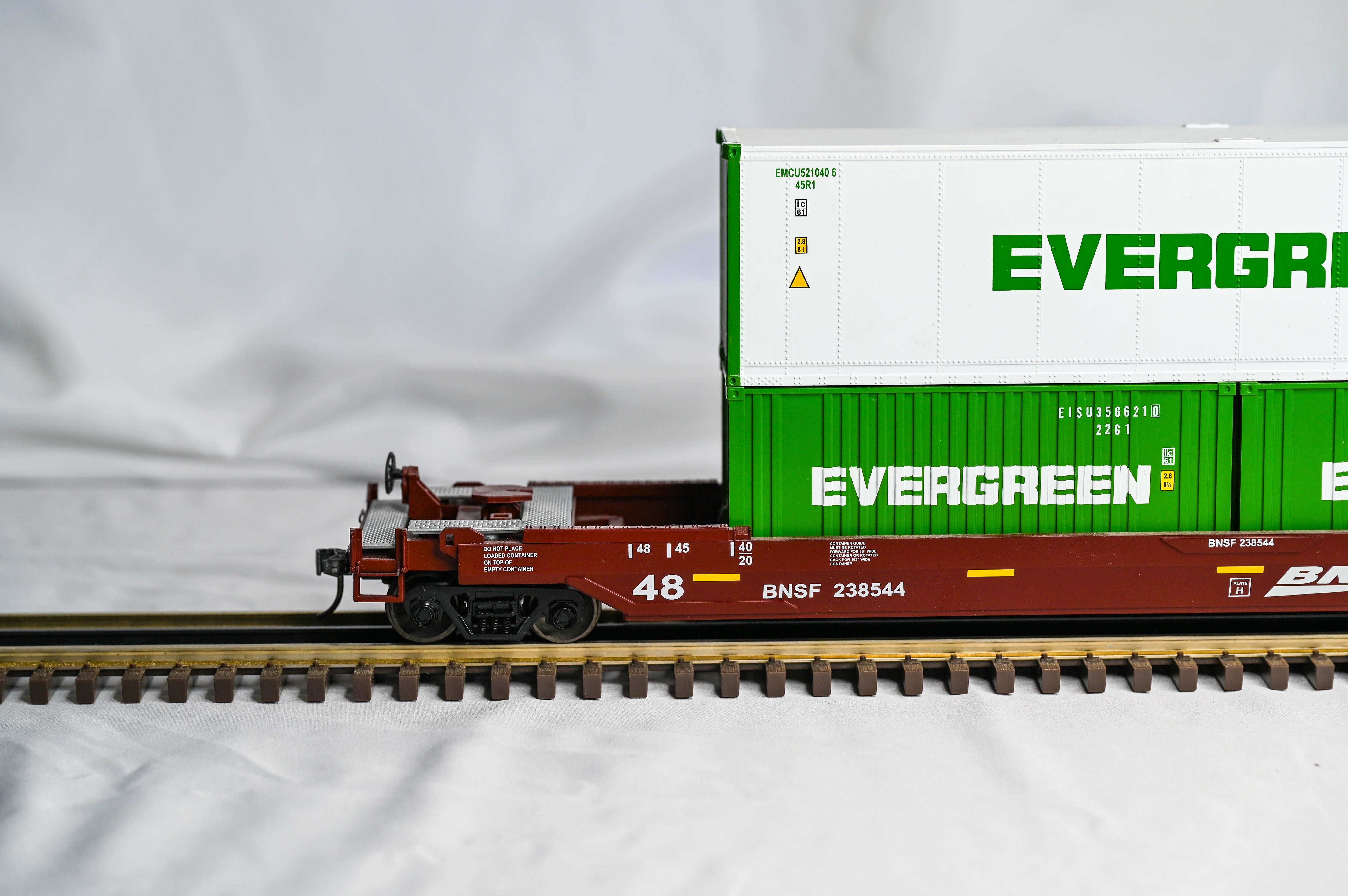 MTH Premier Husky Stack Car BNSF #238544 | 2 Rail | O Scale