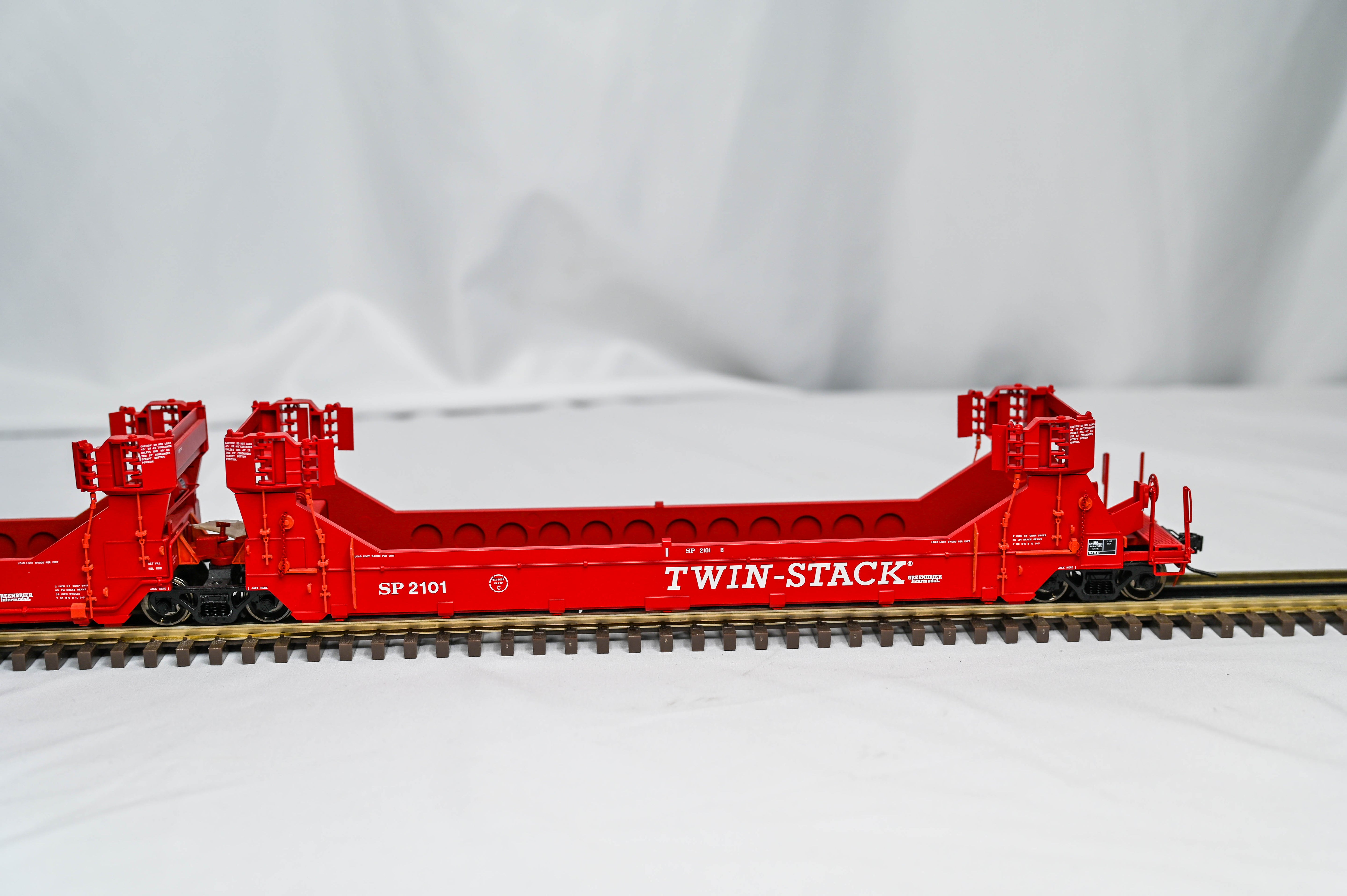 Atlas O Master Gunderson Stack Car Expansion Southern Pacific #21001 | 2-Rail | O Scale