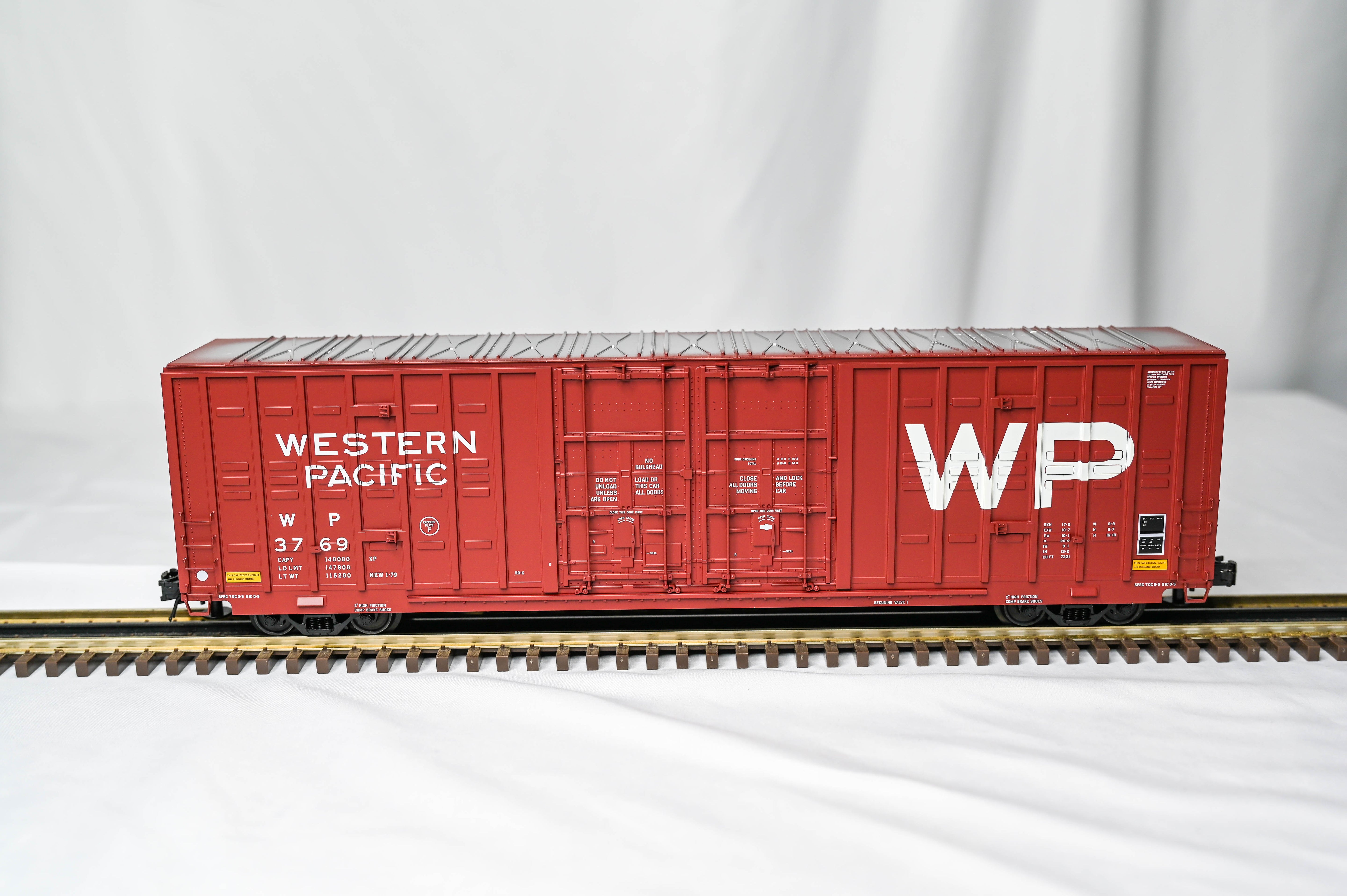 Atlas O Master 60' Berwick Hy-Cube Box Car Western Pacific #3769 | 3-Rail | O Scale