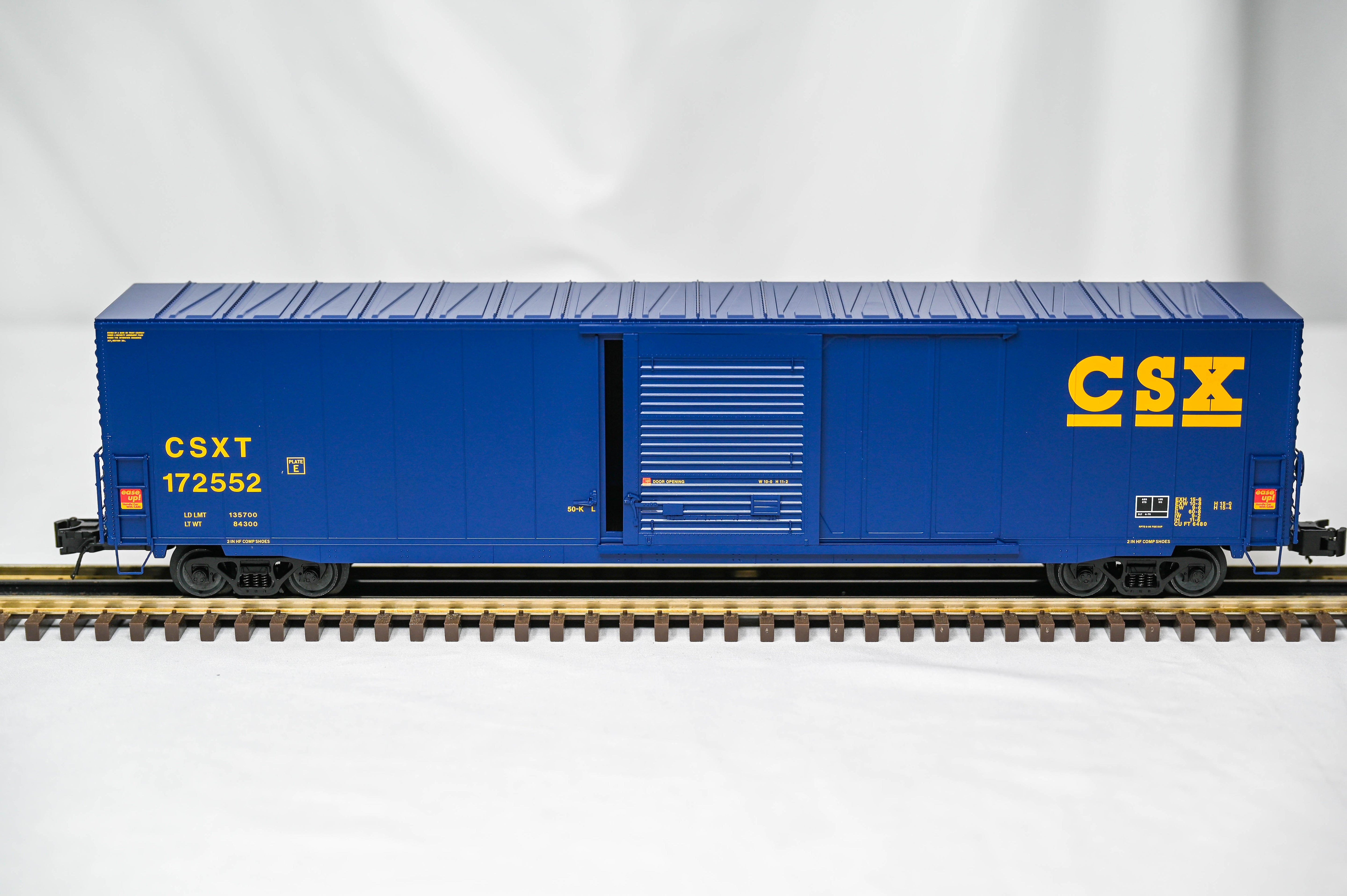 Atlas O Master CSX ACF 60' Single Door Auto Parts Box Car | 3-Rail | O Scale