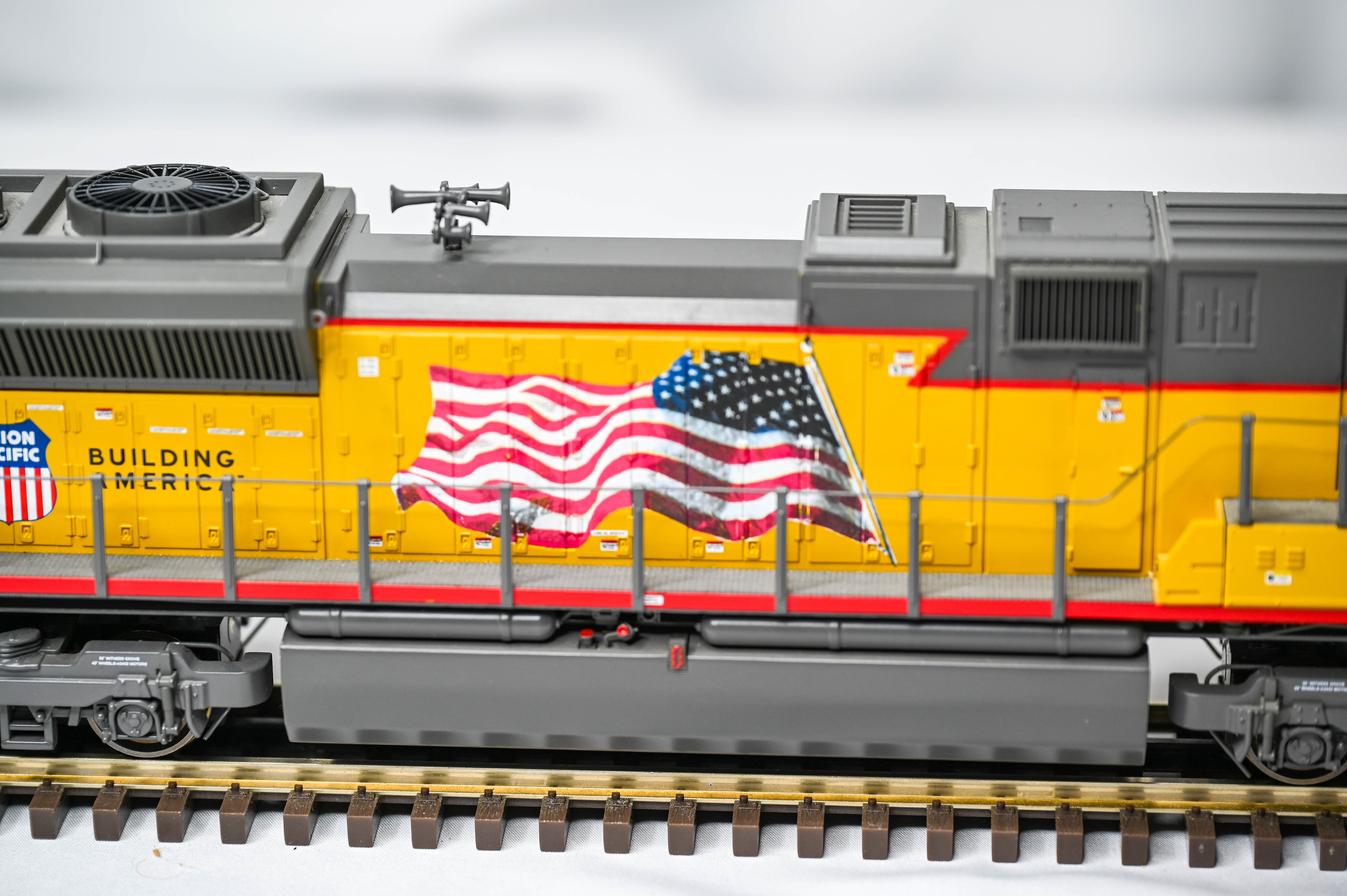 MTH Premier Union Pacific SD70ACe Diesel Engine w/ Proto-Sound 2.0 (Scale Wheels) #8321 | O Scale | 2 Rail | 20-2774-2