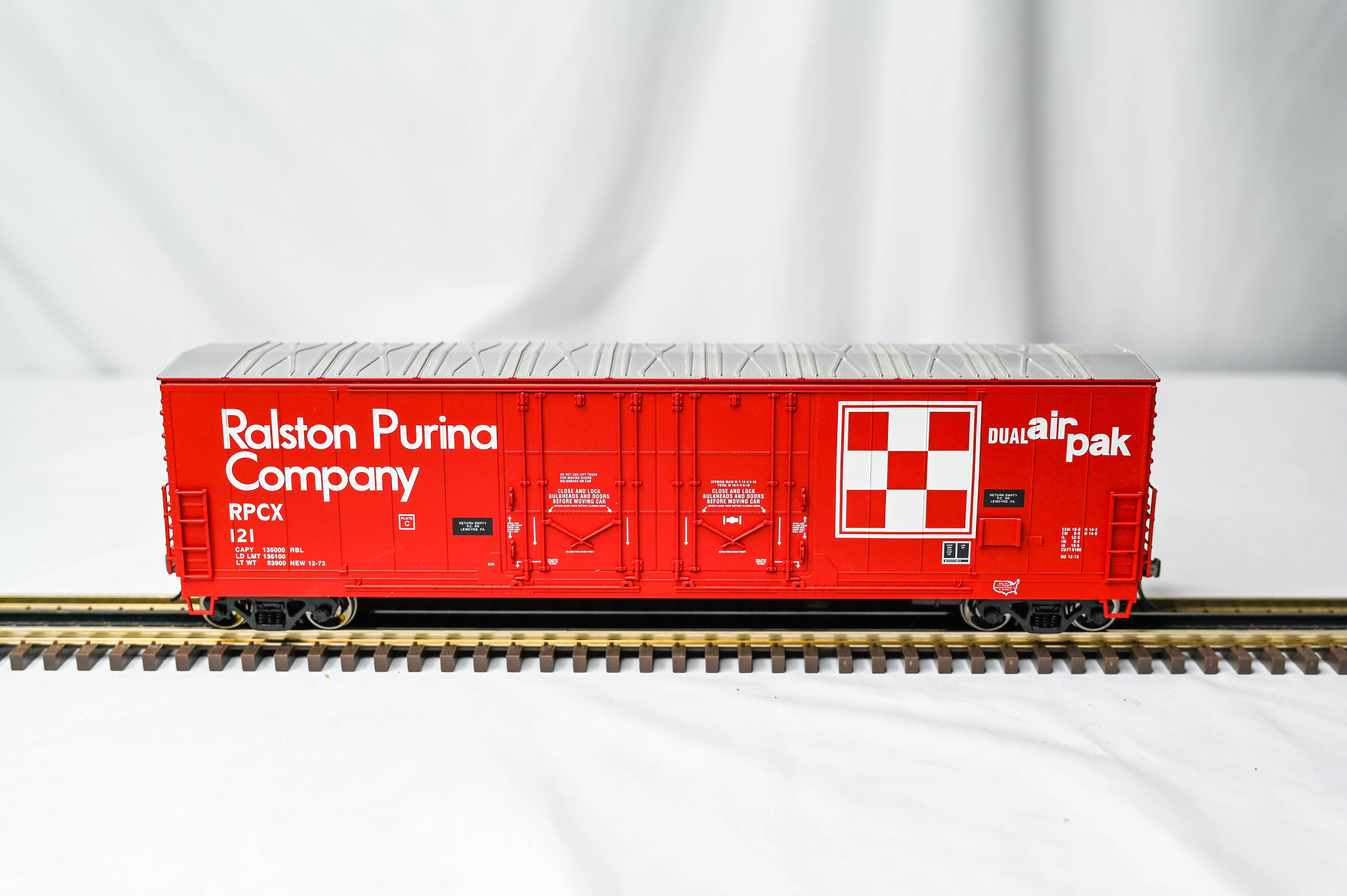 Atlas O Big O Ralston Purina Evans 53' Double-Plug Door Box Car | 2-Rail | O Scale | 7504-2