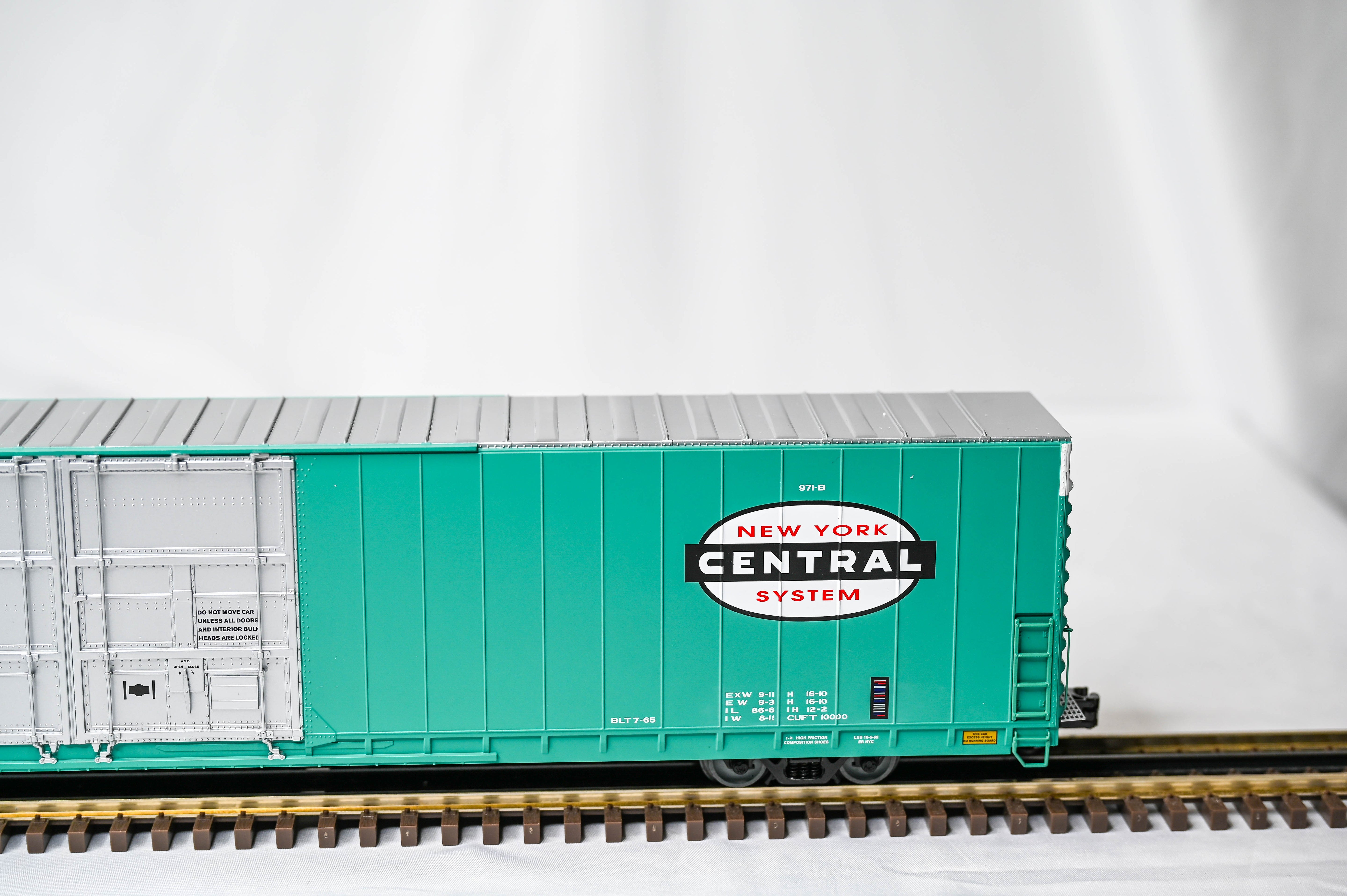 Lionel New York Central 86' Boxcar #67282 | O Scale | 6-81712