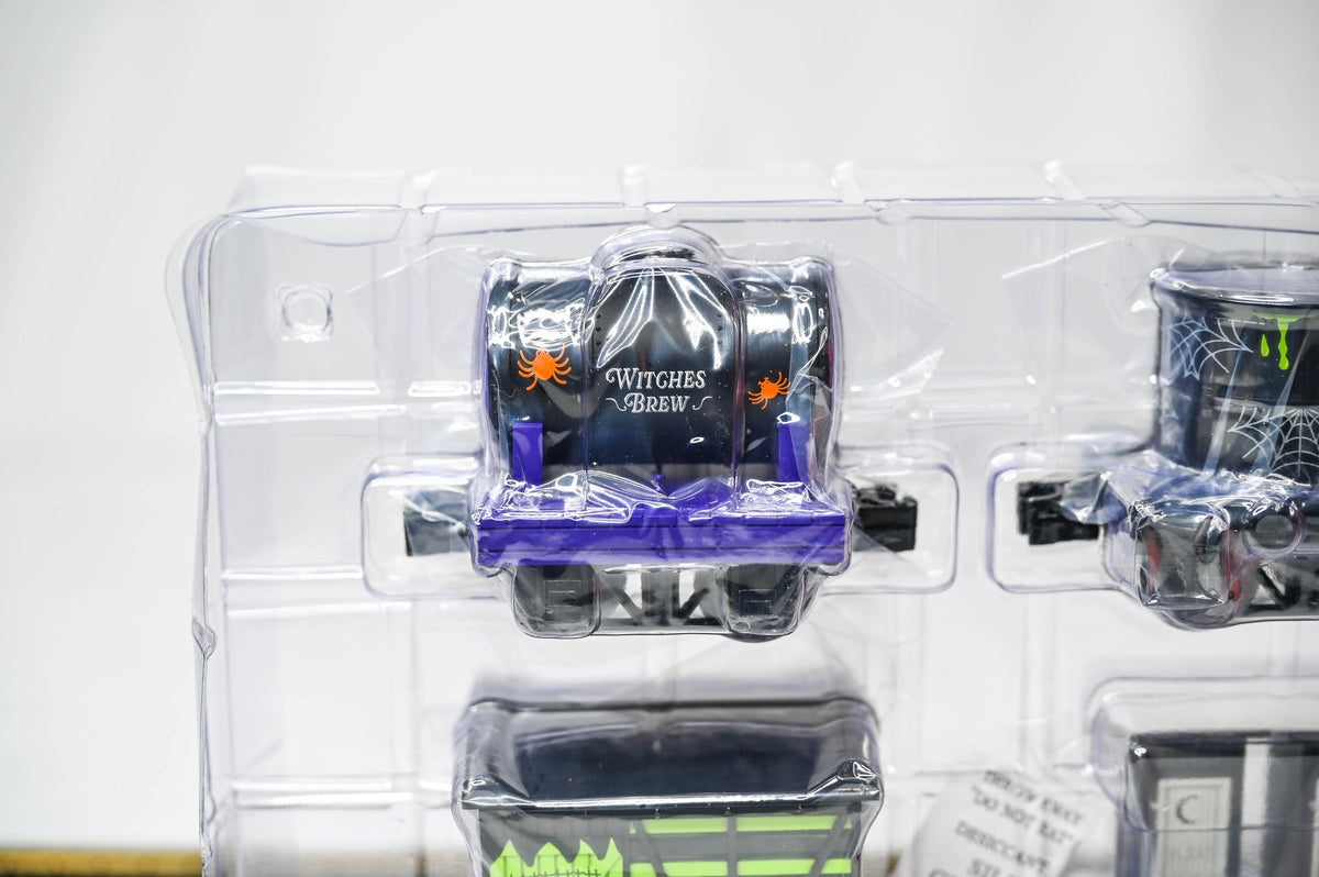 Lionel Halloween Disconnect 4-Pack | O Gauge | 2526620