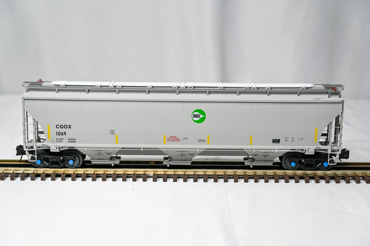 Atlas Trinity 5161 Cargill Covered Hopper | 3 Rail | O Scale