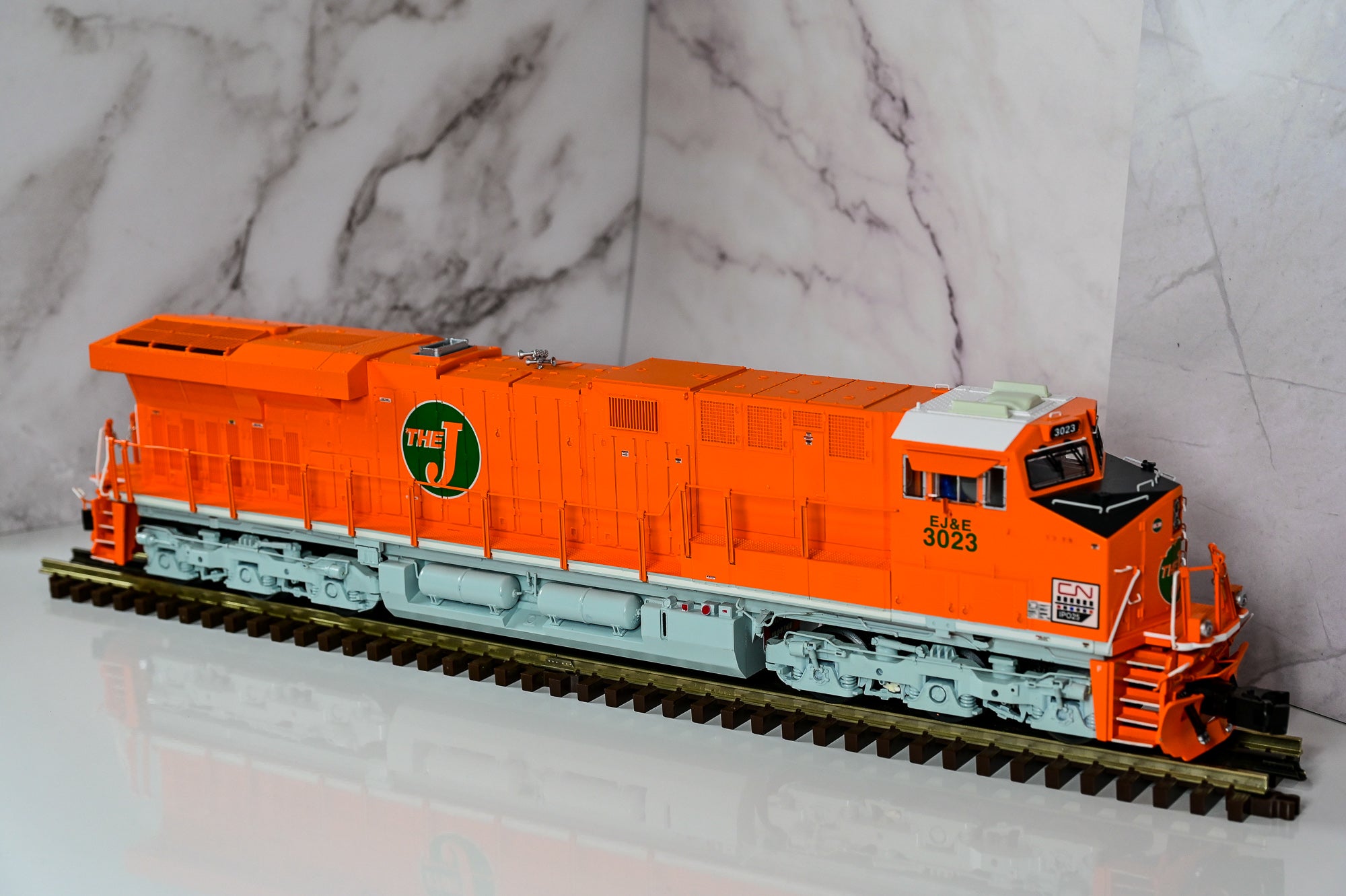 Lionel EJ&E Heritage ES44AC Diesel Locomotive #3023 | LEGACY | O Scale