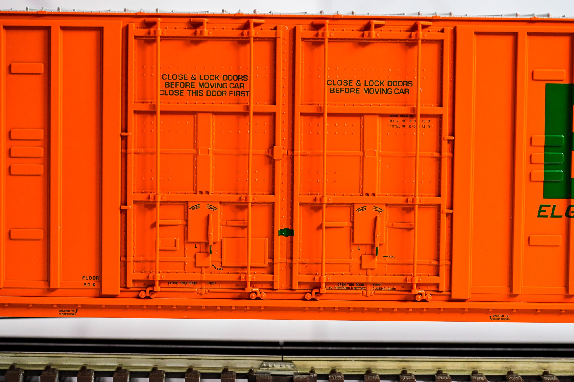 Atlas Elgin Joliet & Eastern Berwick 60β Hy-Cube Box Car #95020 | Premier | O Scale