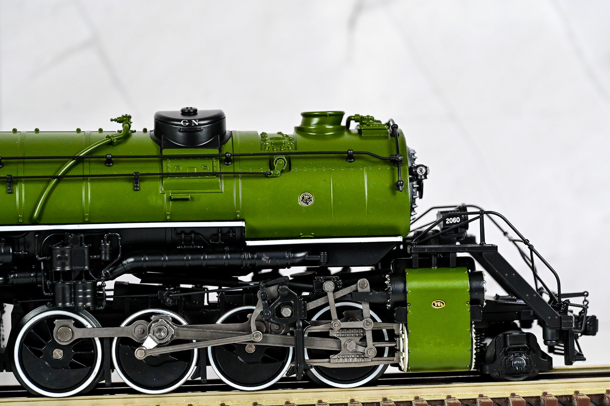 Great Northern LEGACY Y6B Steam Locomotive #2060 | Legacy | O Scale