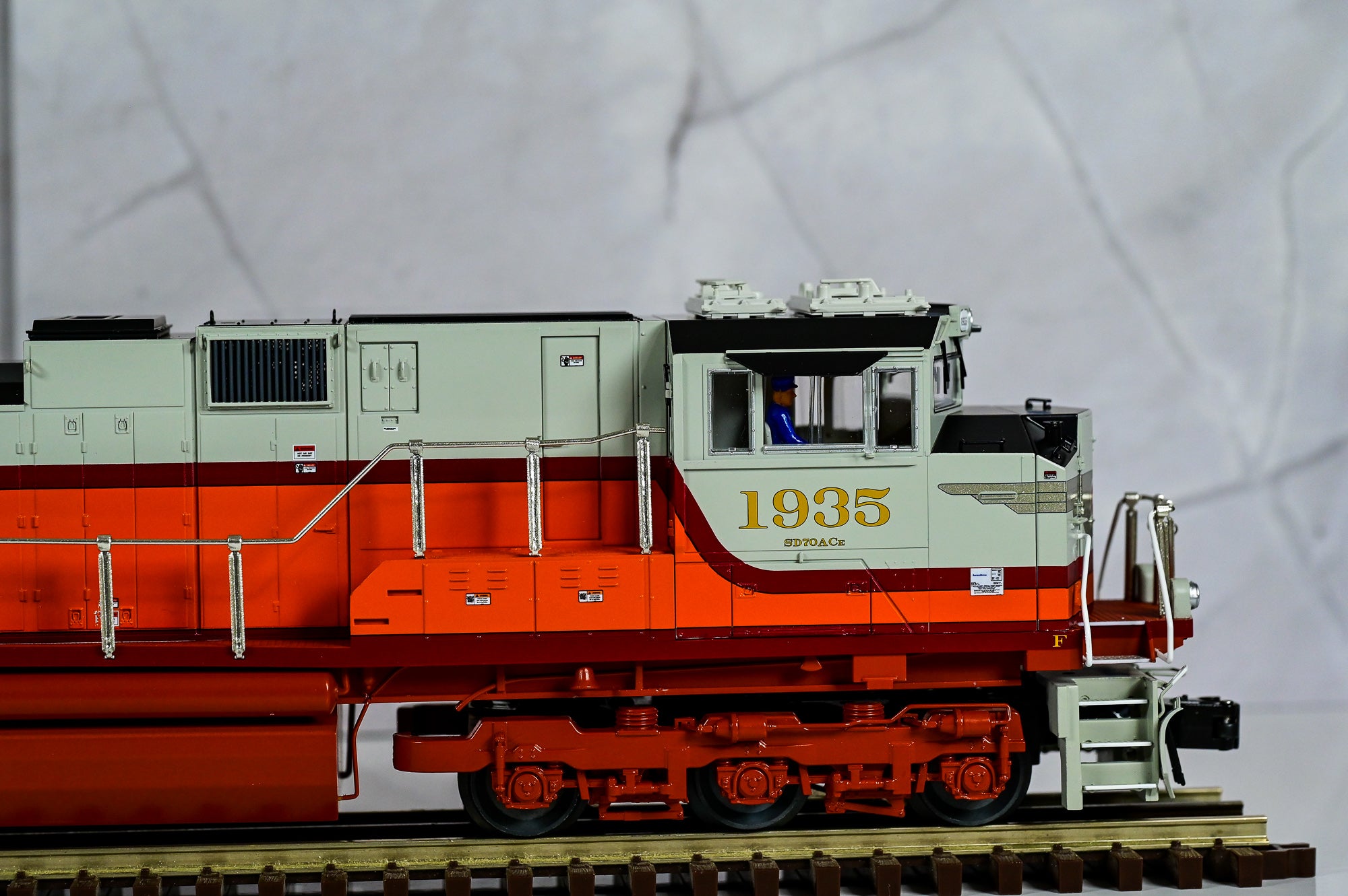 Lionel METCA SD70ACe Diesel Locomotive #2501090 | Legacy | O Scale