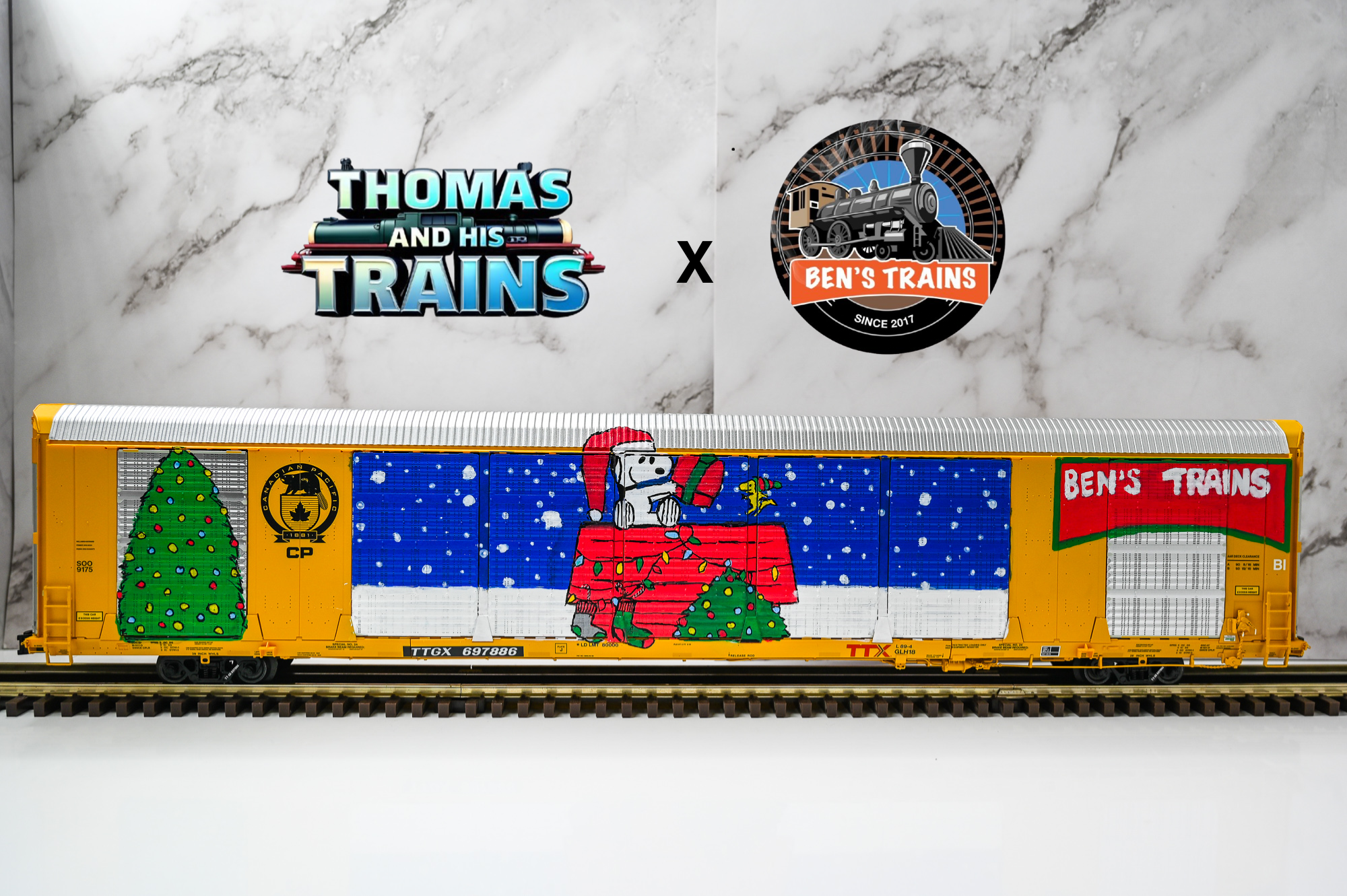 *EXCLUSIVE* BENS TRAINS X THOMAS AND HIS TRAINS Custom SNOOPY CHRISTMAS Gunderson MultiβMax Auto Rack | Premier | O Scale