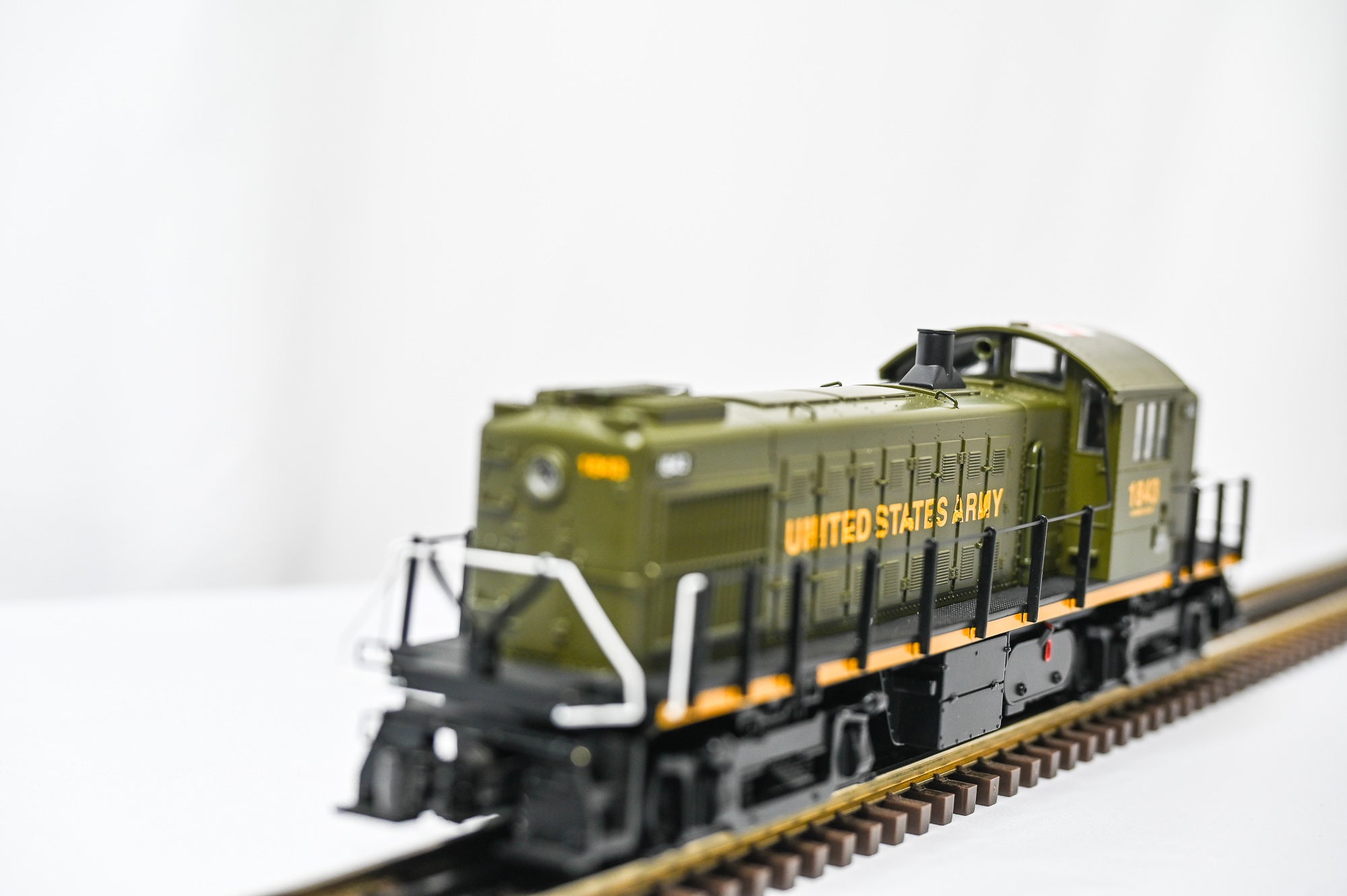MTH RailKing Alco RS-1 Diesel Engine – U.S. Army #1843 |O Scale|