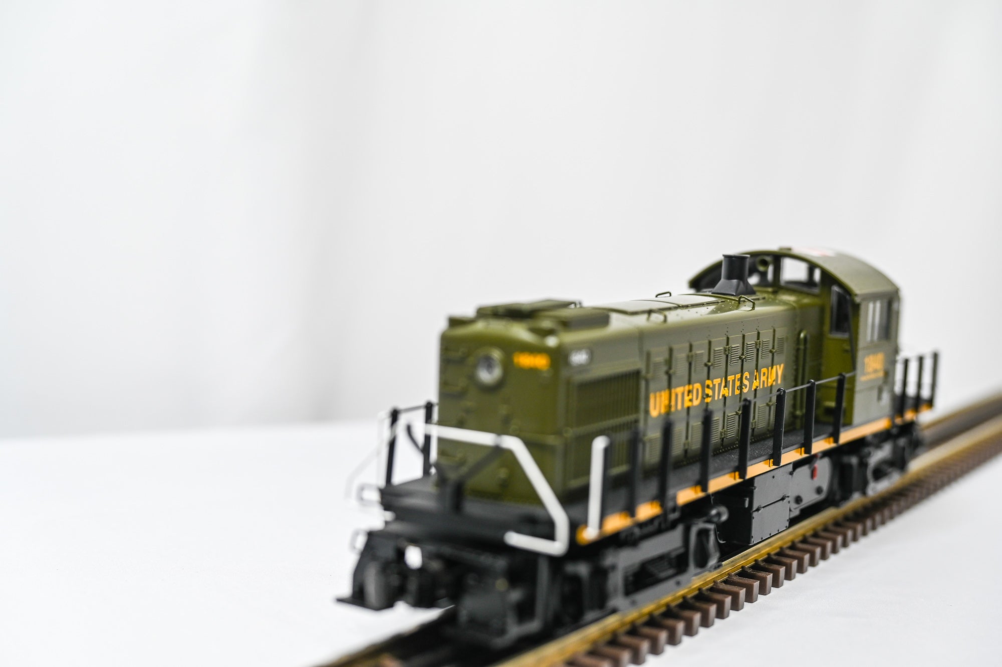 MTH RailKing Alco RS-1 Diesel Engine – U.S. Army #1840 |O Scale|
