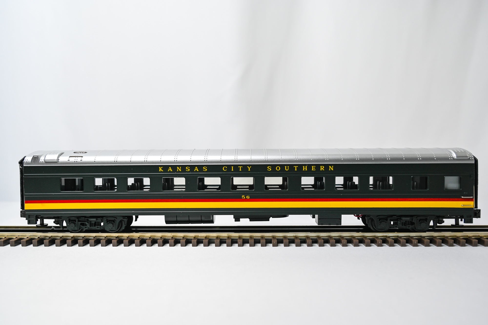 MTH RailKing Kansas City Southern Streamliner Sleeper/Diner β 2 Car Set |O Scale|