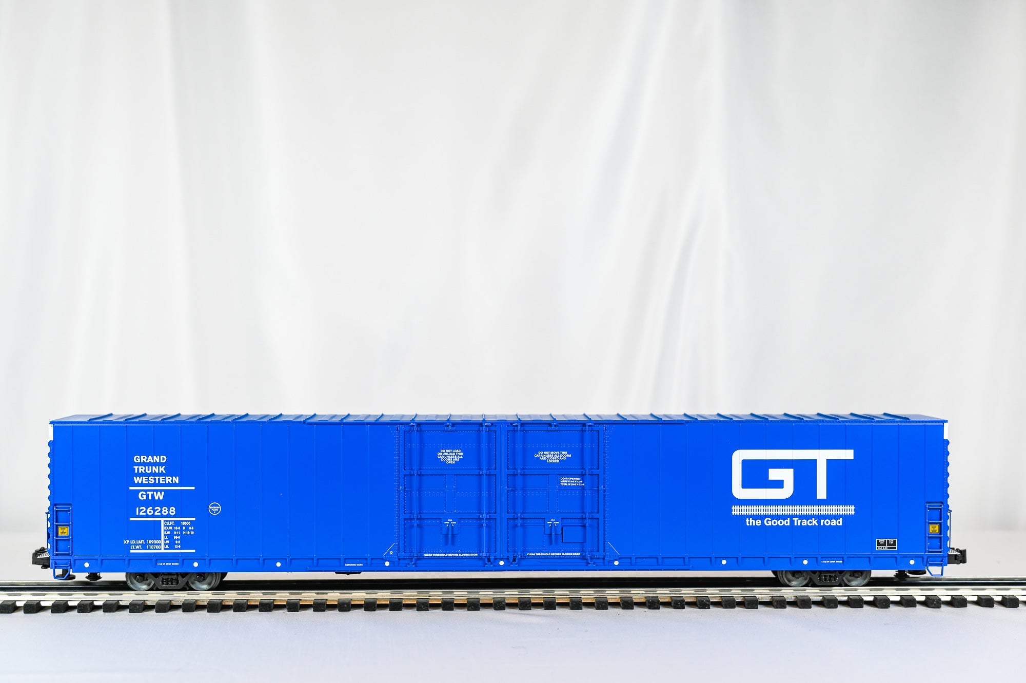 Lionel Grand Trunk 86' Boxcar #126288 | O Scale