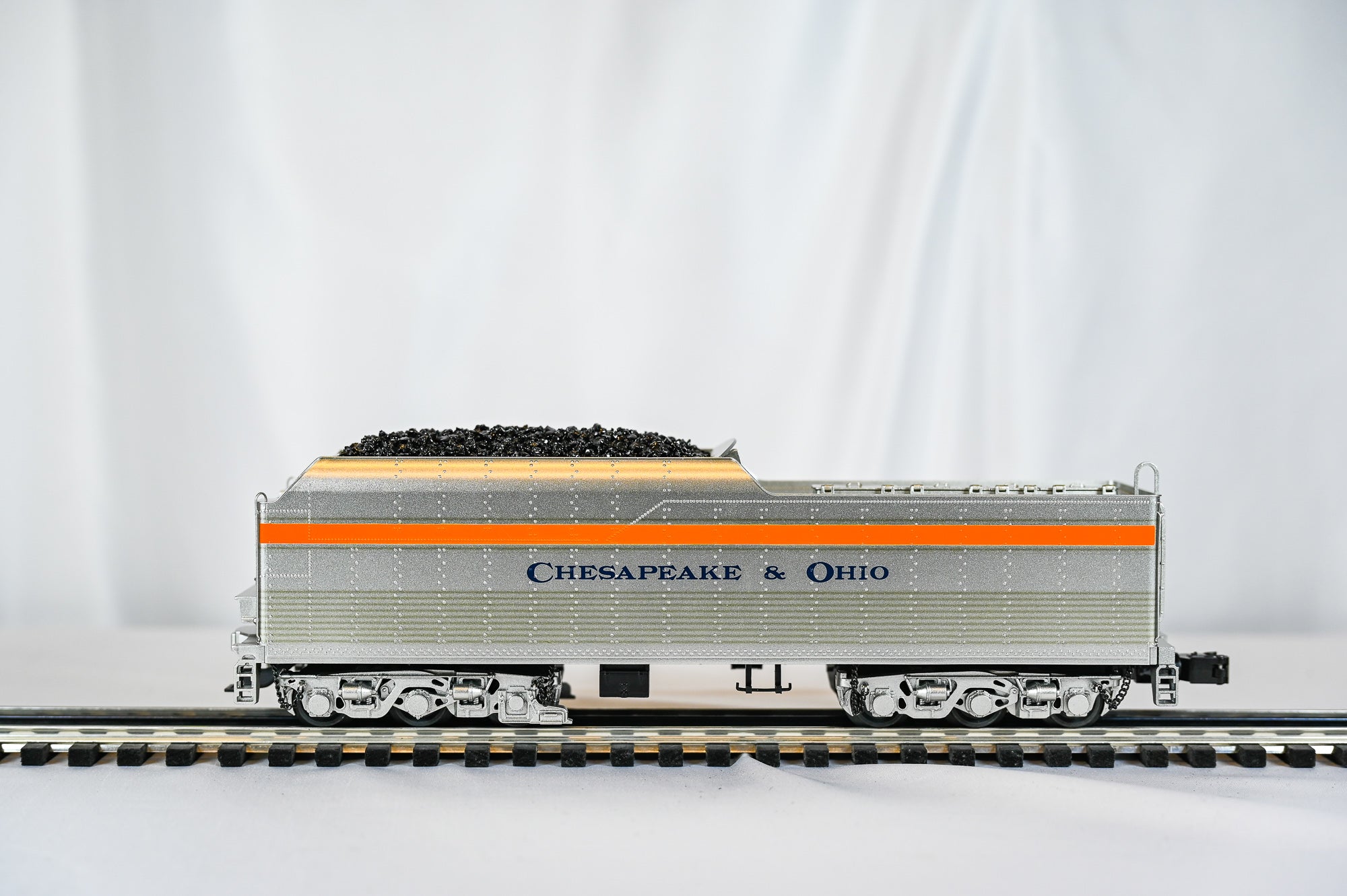 Lionel "The Chessie" Greenbrier Steam Locomotive #612 | O Scale