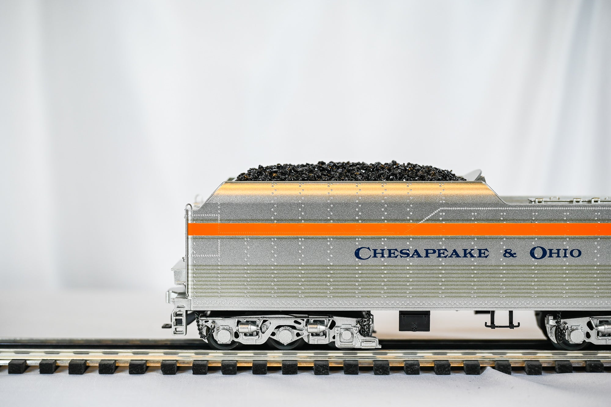 Lionel "The Chessie" Greenbrier Steam Locomotive #612 | O Scale