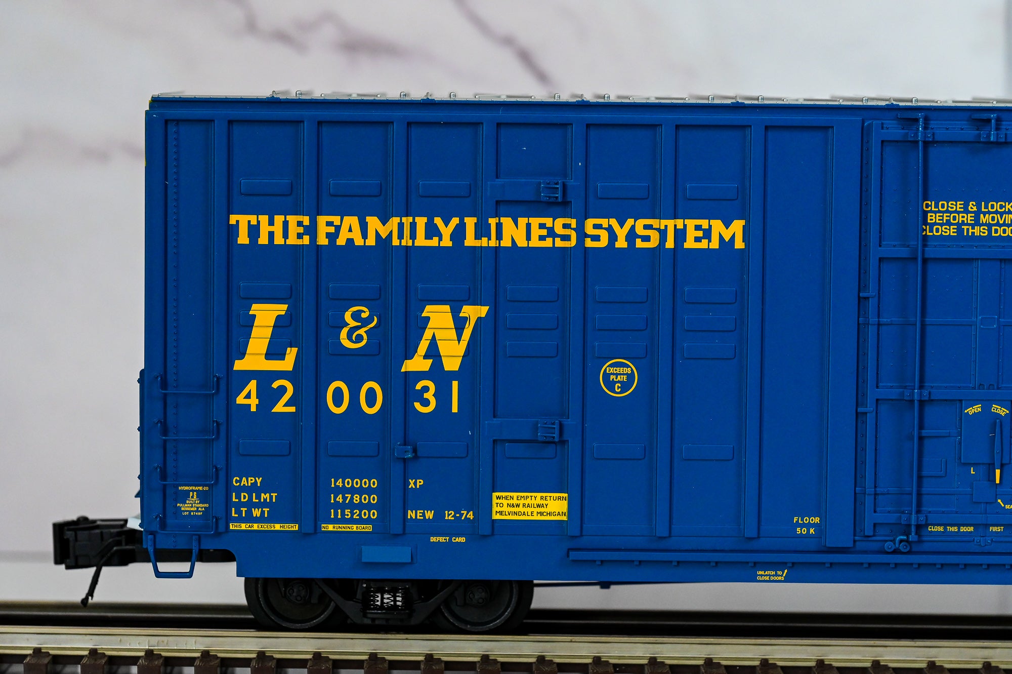 Atlas Louisville & Nashville Berwick 60β Hy-Cube Box Car #420031 | Premier | O Scale
