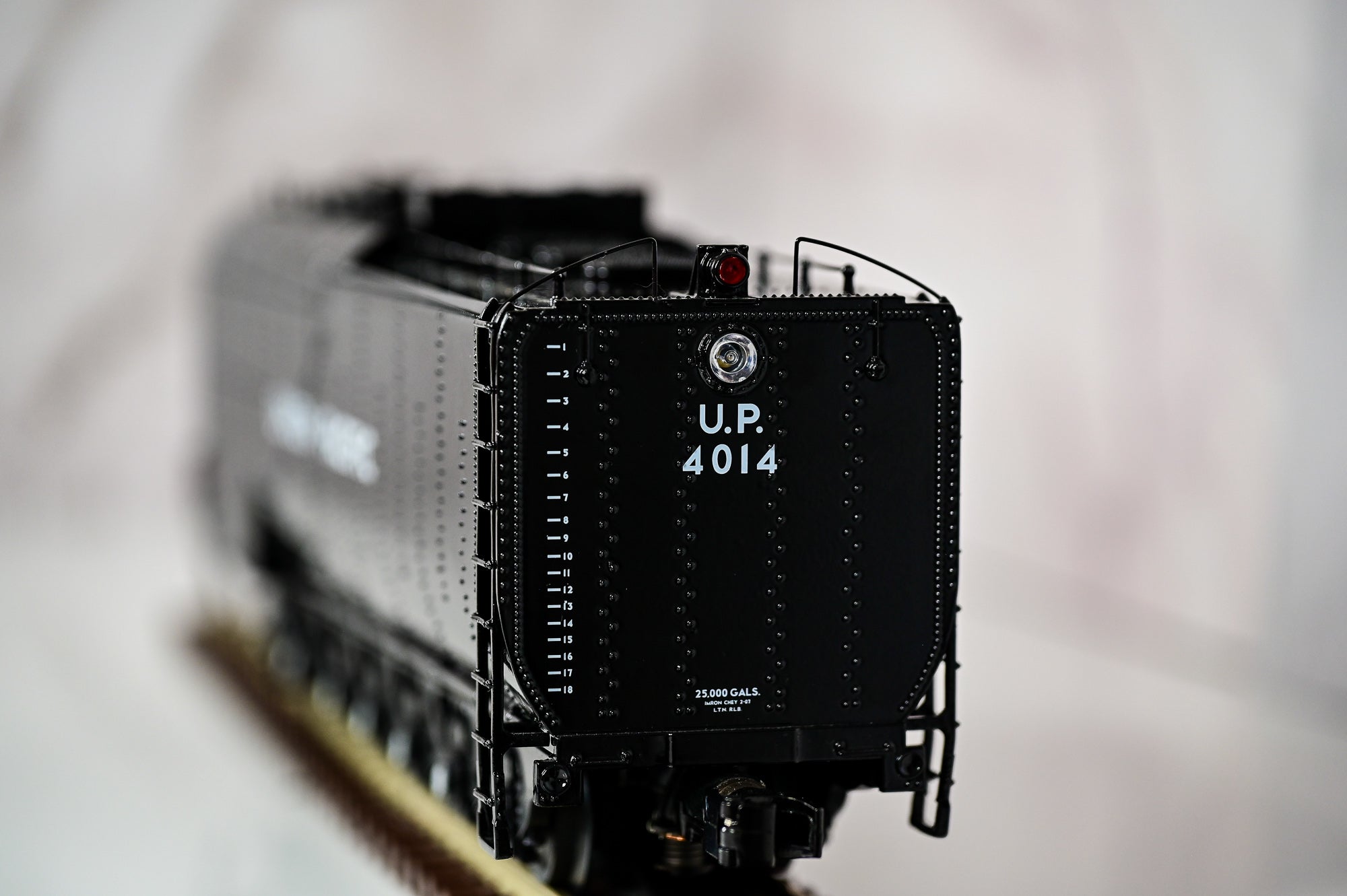 MTH Big Boy 4‑8‑8‑4 Steam Locomotive #4014 | Premier | O Scale