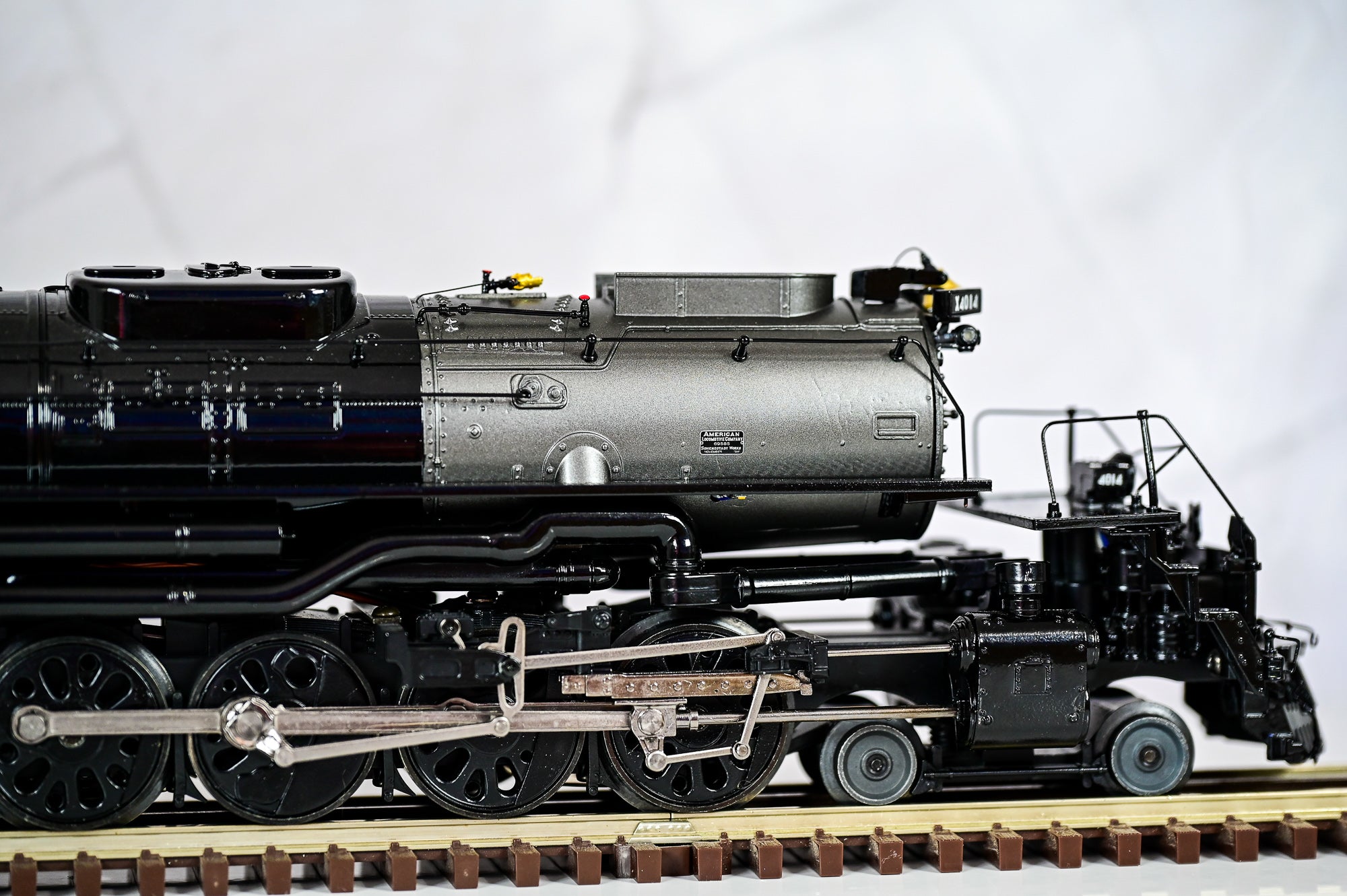 MTH Big Boy 4‑8‑8‑4 Steam Locomotive #4014 | Premier | O Scale