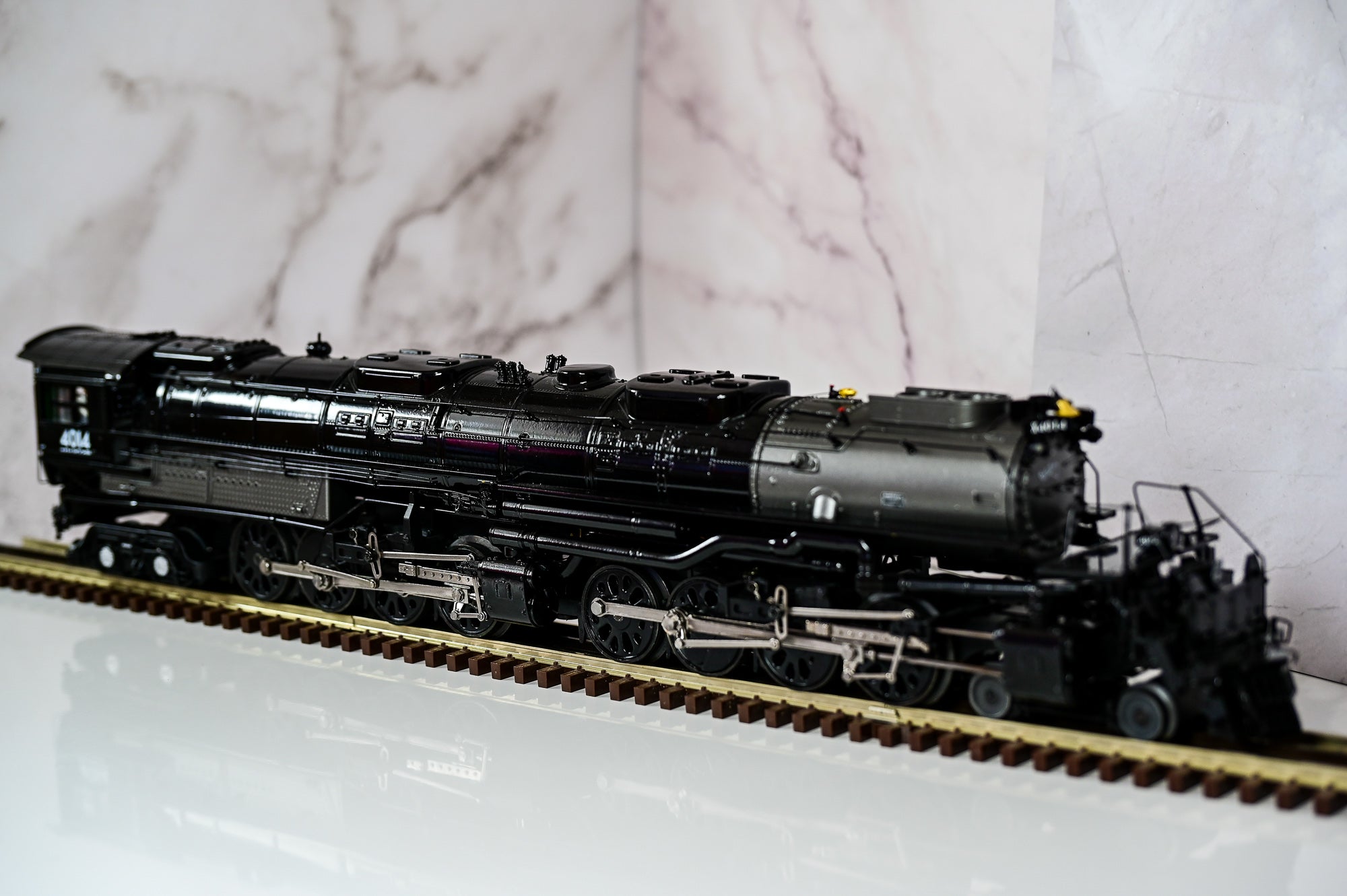 MTH Big Boy 4‑8‑8‑4 Steam Locomotive #4014 | Premier | O Scale