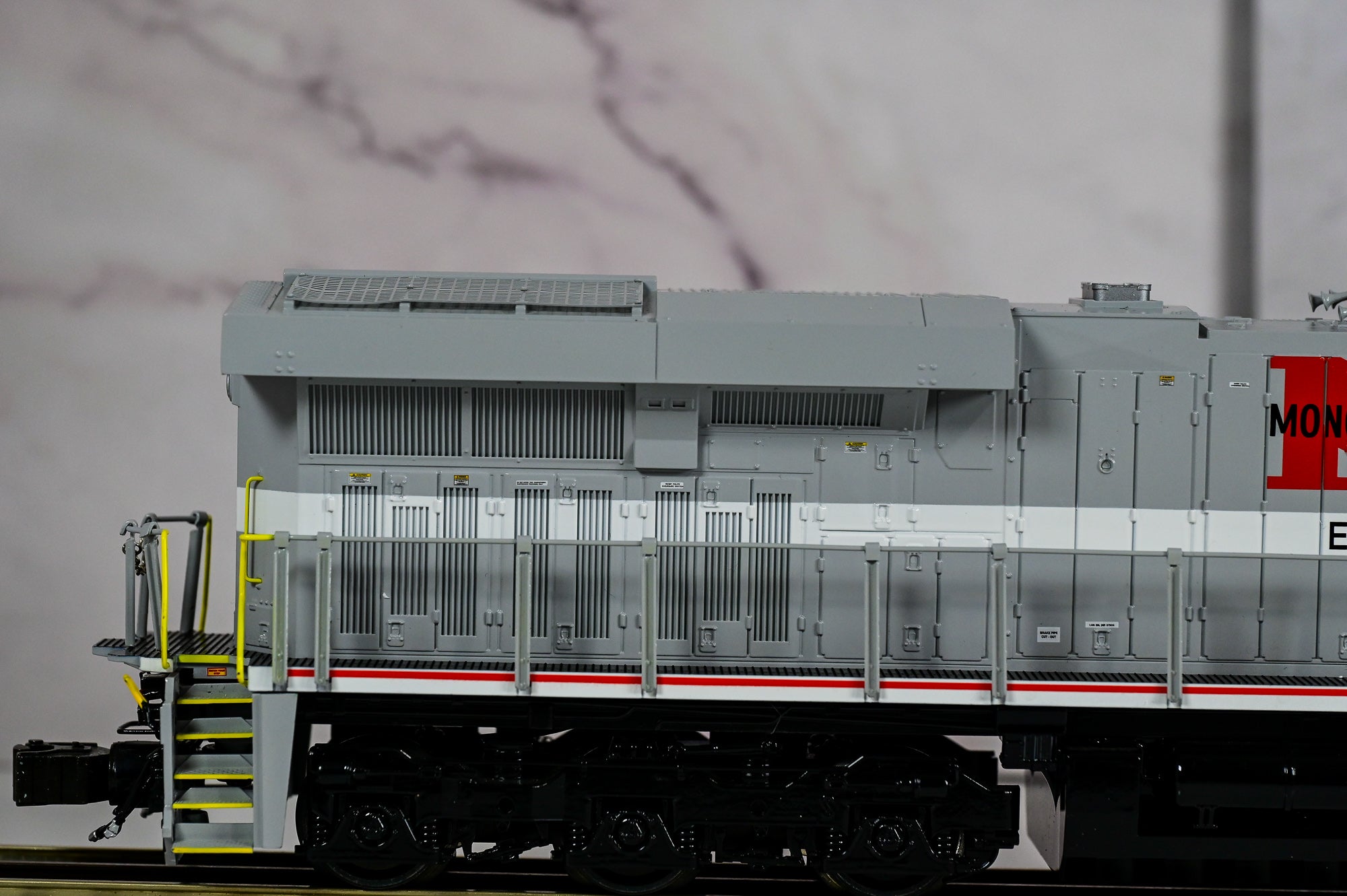 Lionel Monongahela ES44AC Diesel Locomotive #8025 | Legacy | O Scale