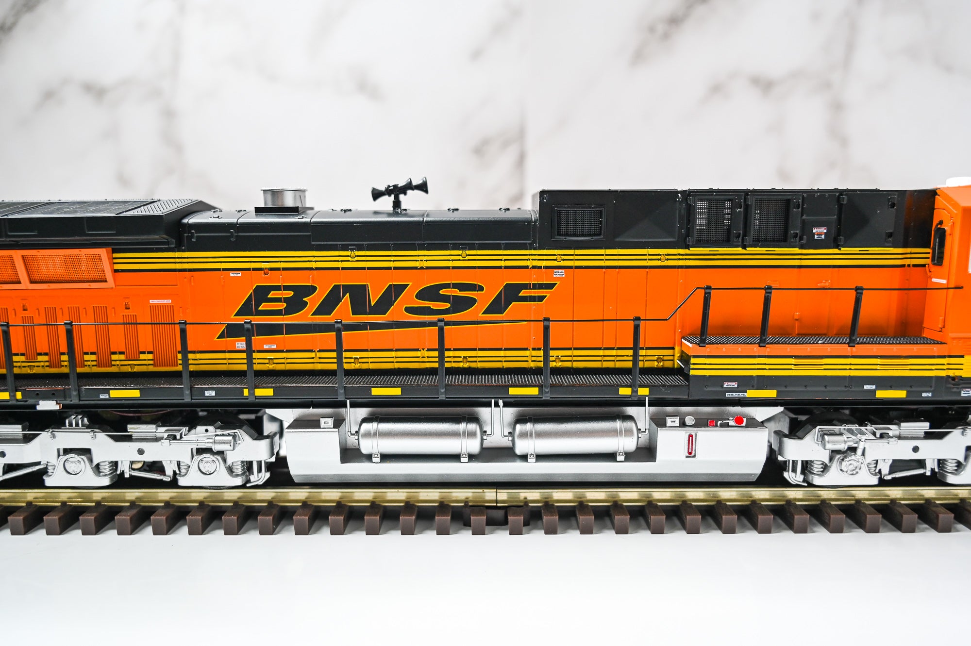 MTH BNSF AC4400CW #617 | Premier | O Scale